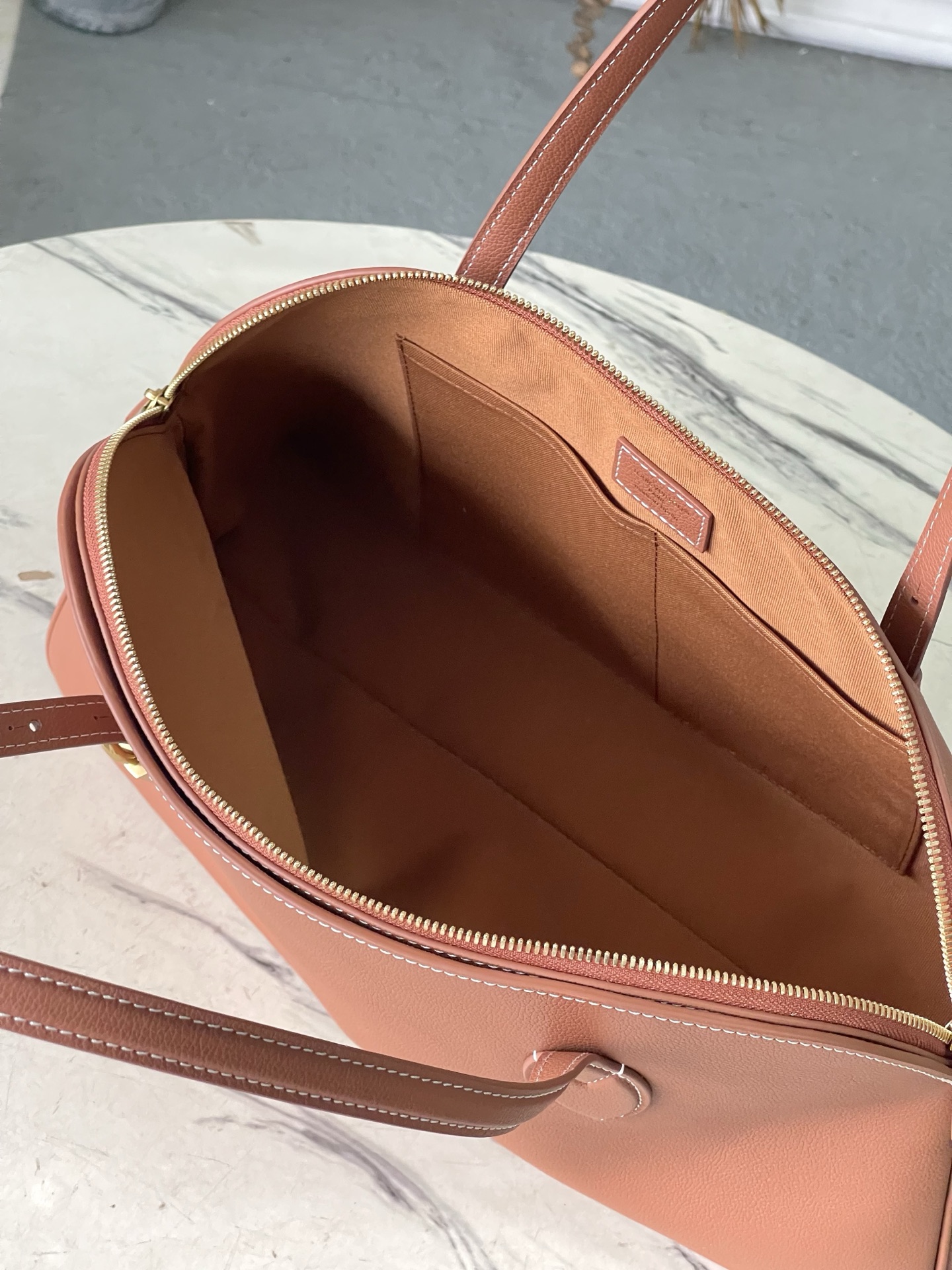 Louis Vuitton Basic Bag Cow Leather Black M-l