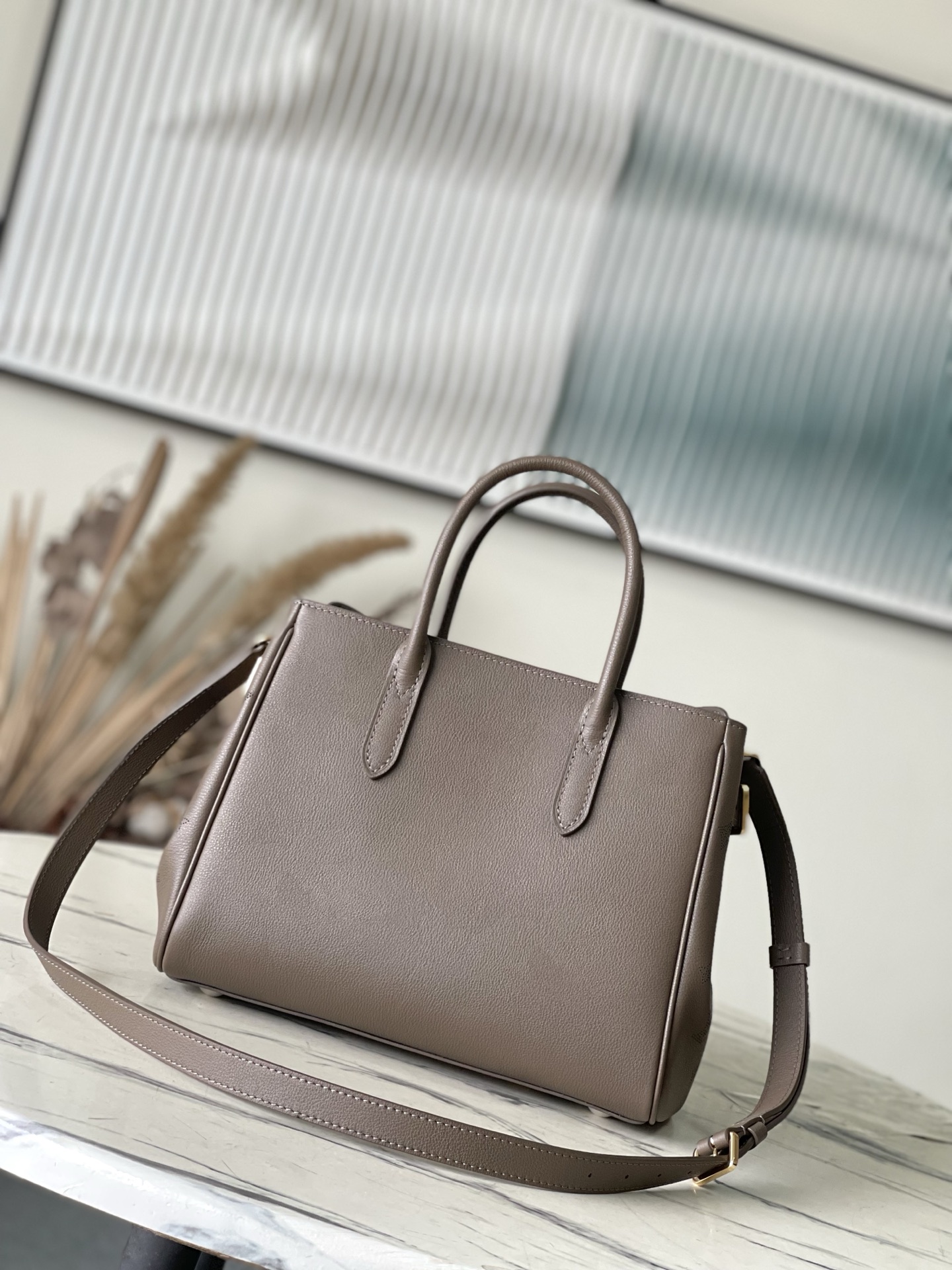 Louis Vuitton Basic Bag Cow Leather Gray M