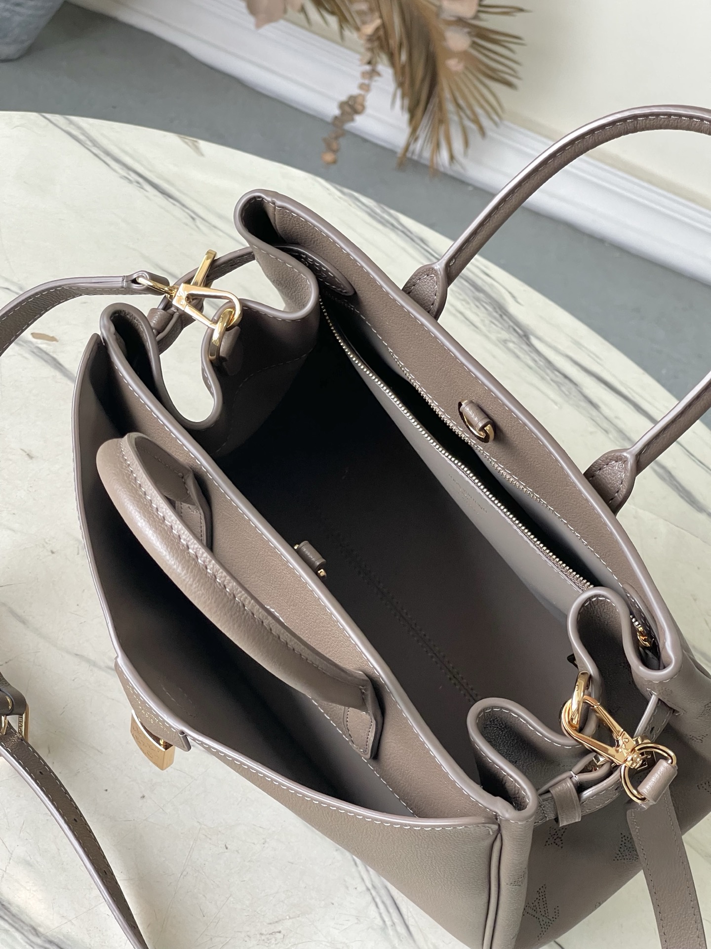 Louis Vuitton Basic Bag Cow Leather Gray M