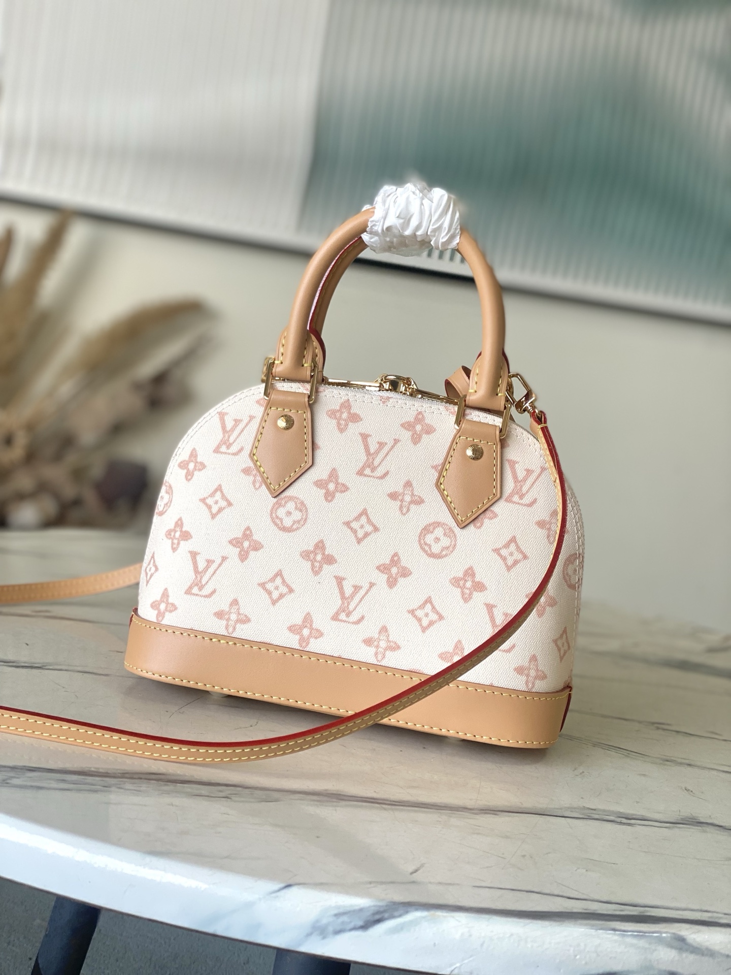 Louis Vuitton Basic Bag Canvas M-l