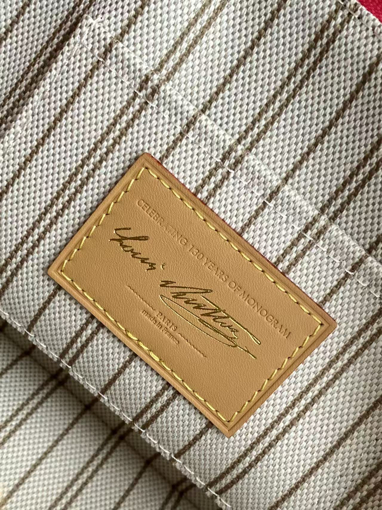 Louis Vuitton Basic Bag Canvas Beige M-l