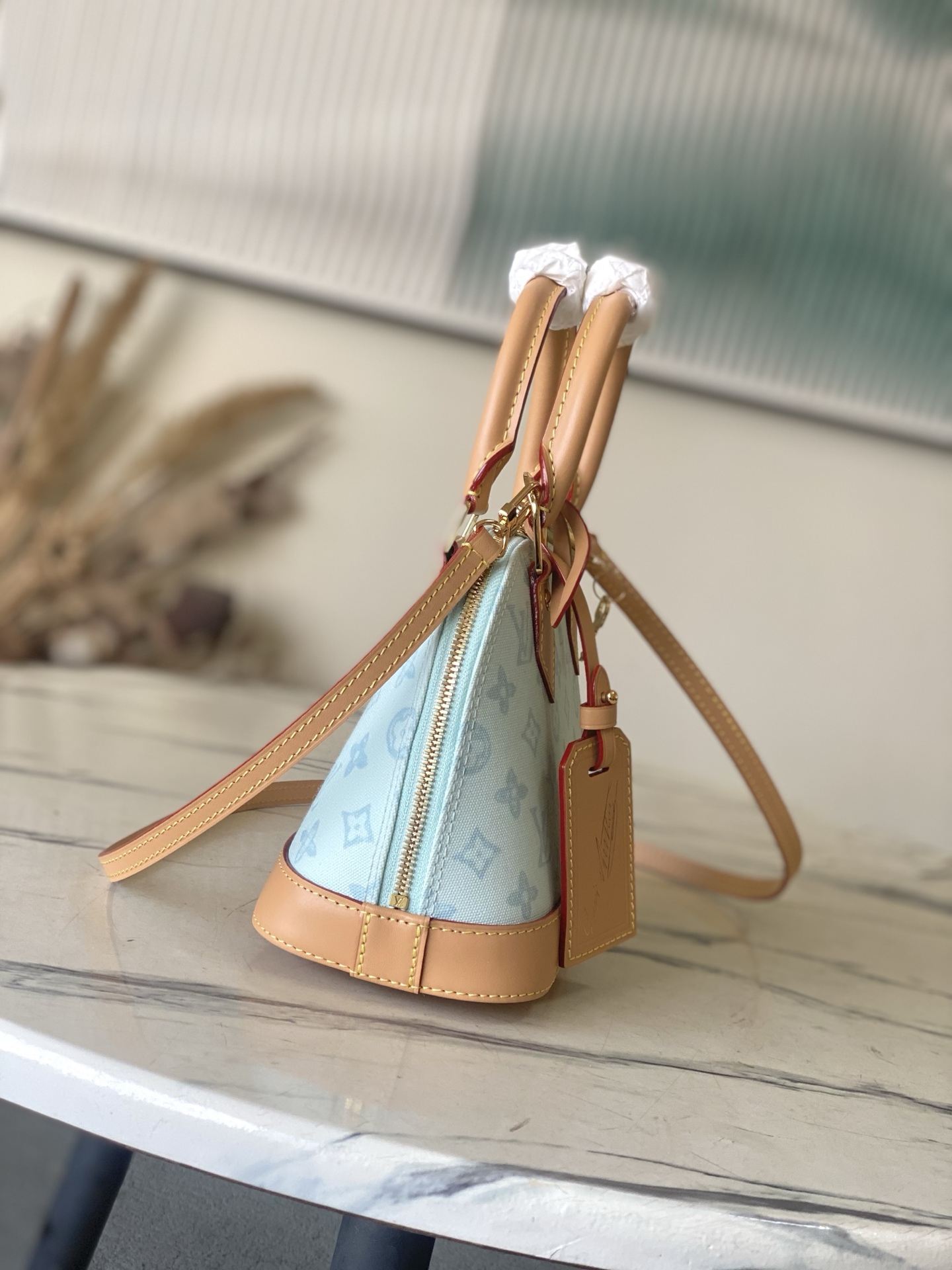 Louis Vuitton Basic Bag Canvas M-l