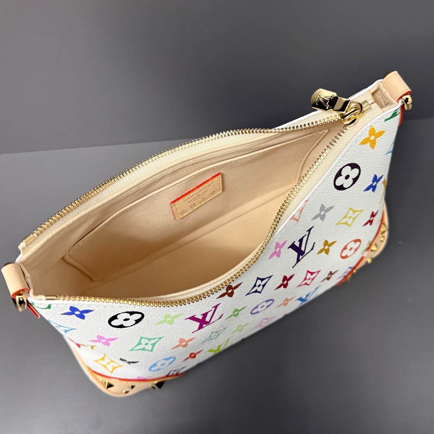 Louis Vuitton Basic Bag Canvas Gold M-l