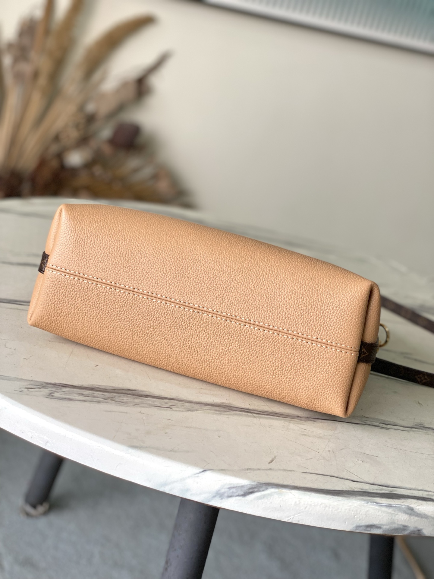 Louis Vuitton Basic Bag Canvas M-l-s