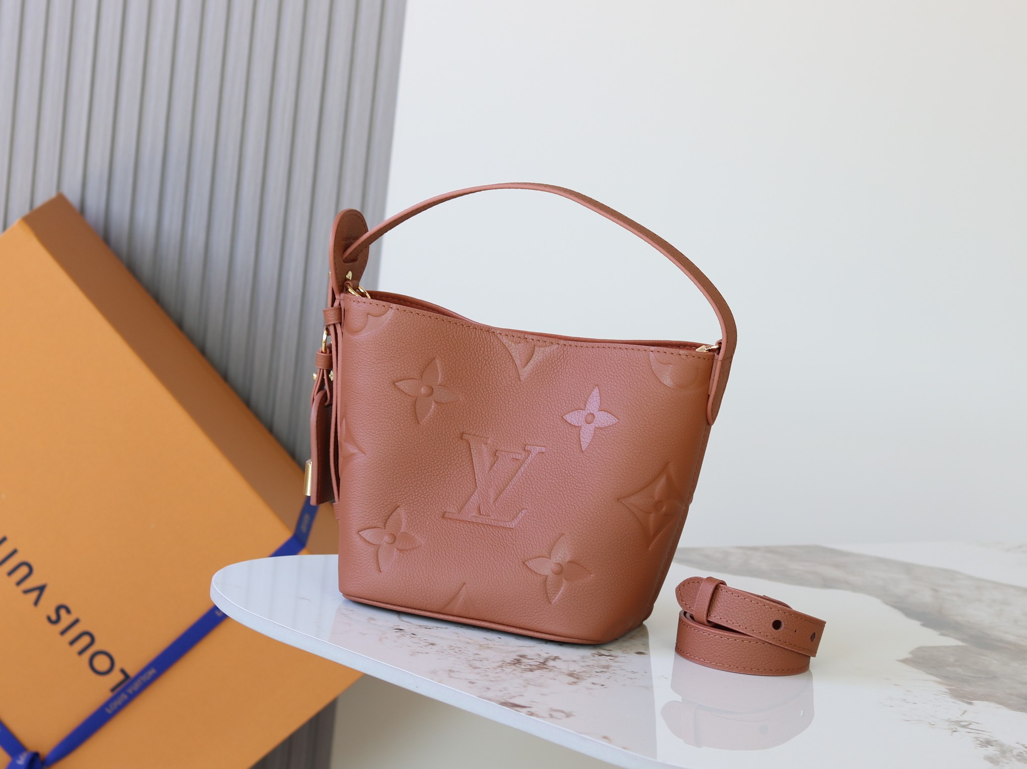 Louis Vuitton Basic Bag Canvas Foldable M-l