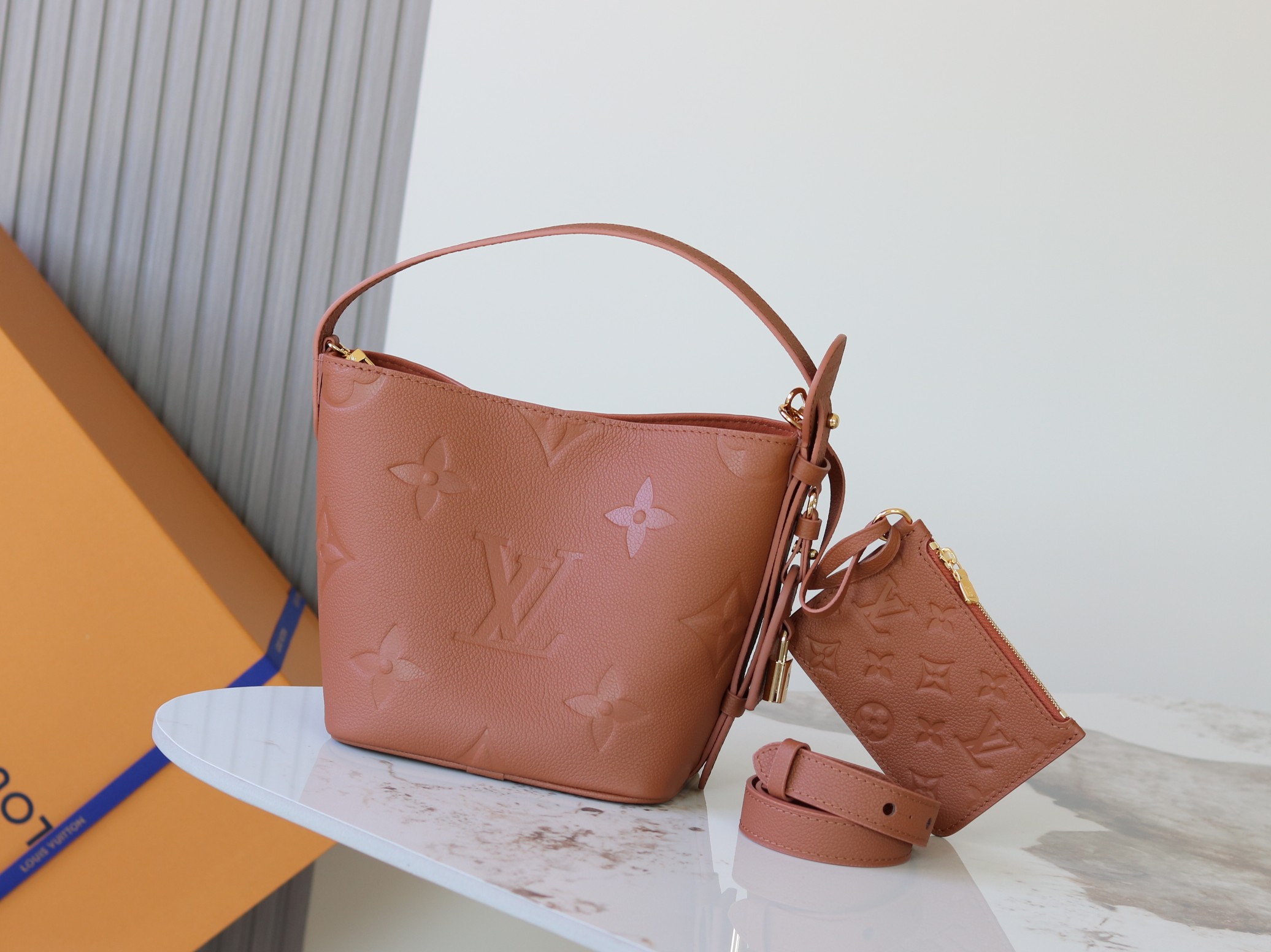 Louis Vuitton Basic Bag Canvas Foldable M-l