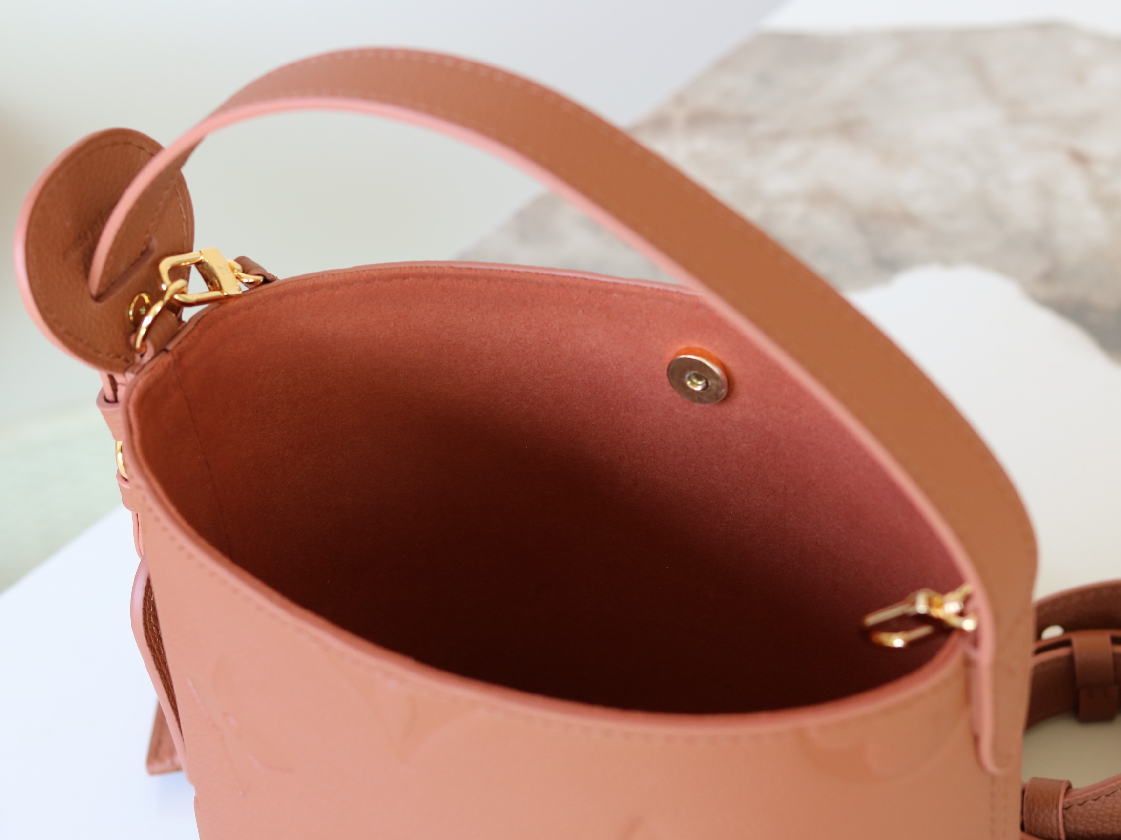 Louis Vuitton Basic Bag Canvas Foldable M-l