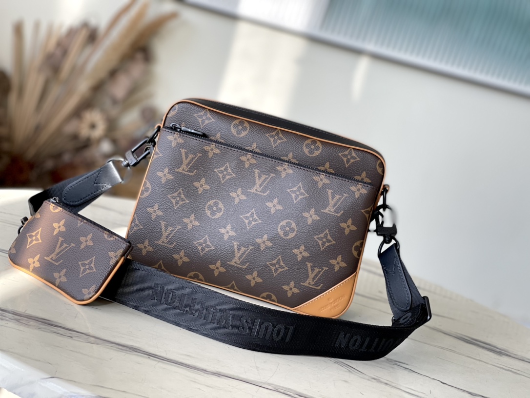 Louis Vuitton Messenger Bag Canvas M-l-s