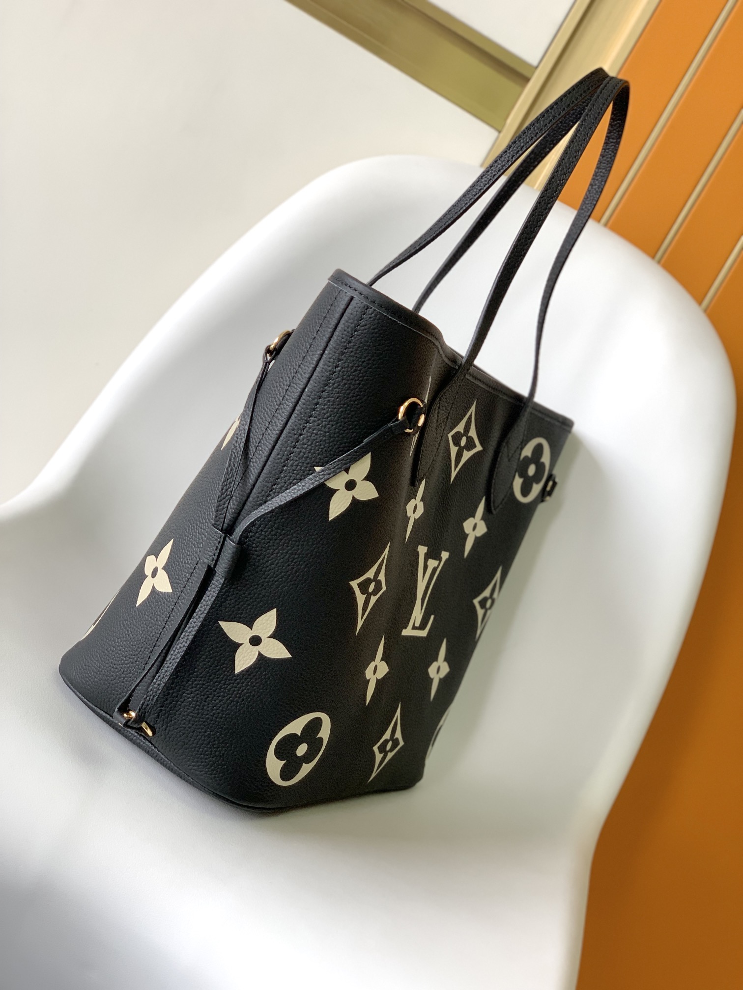 Louis Vuitton Tote Bag Cow Leather M-l