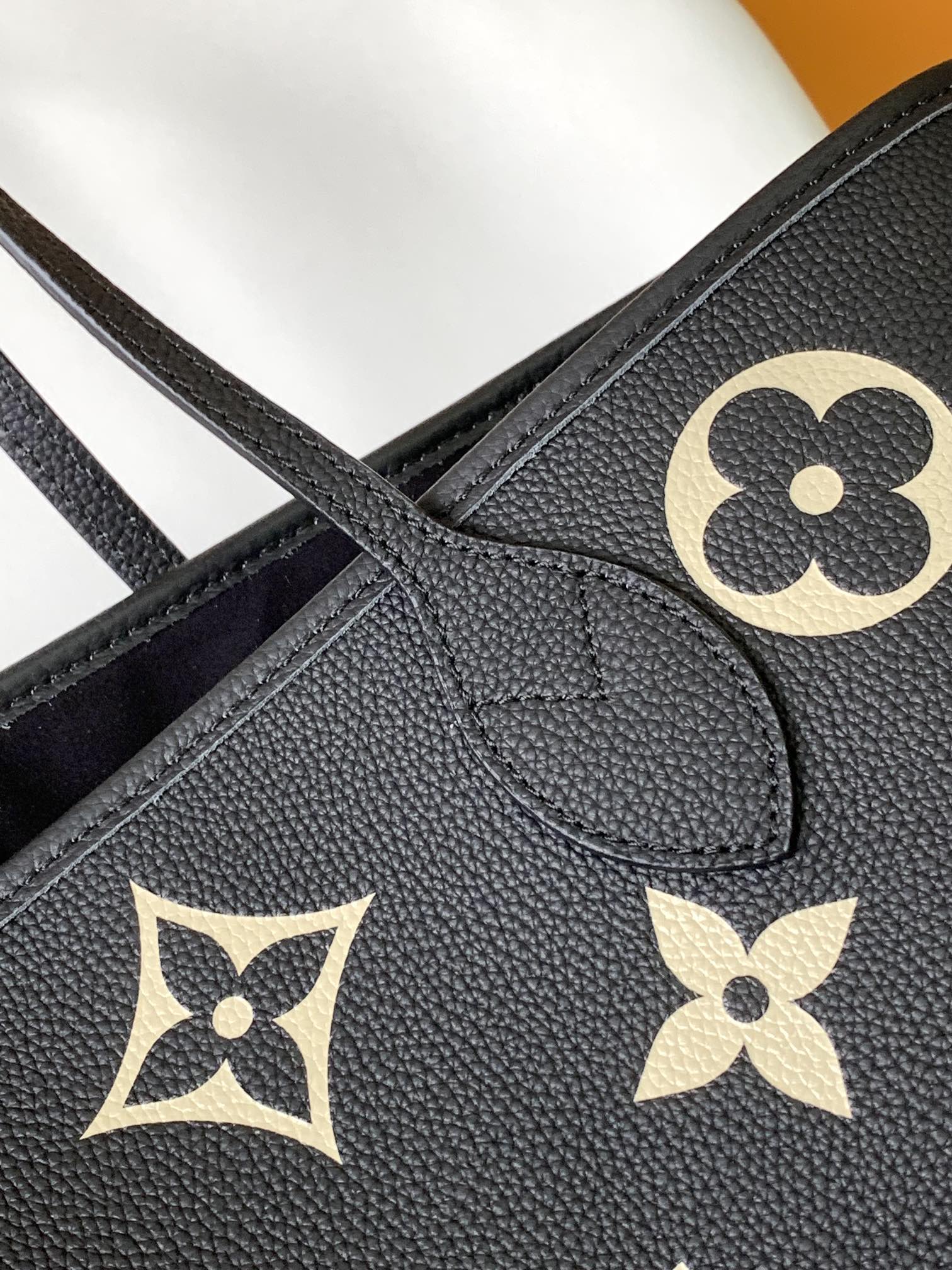 Louis Vuitton Tote Bag Cow Leather M-l