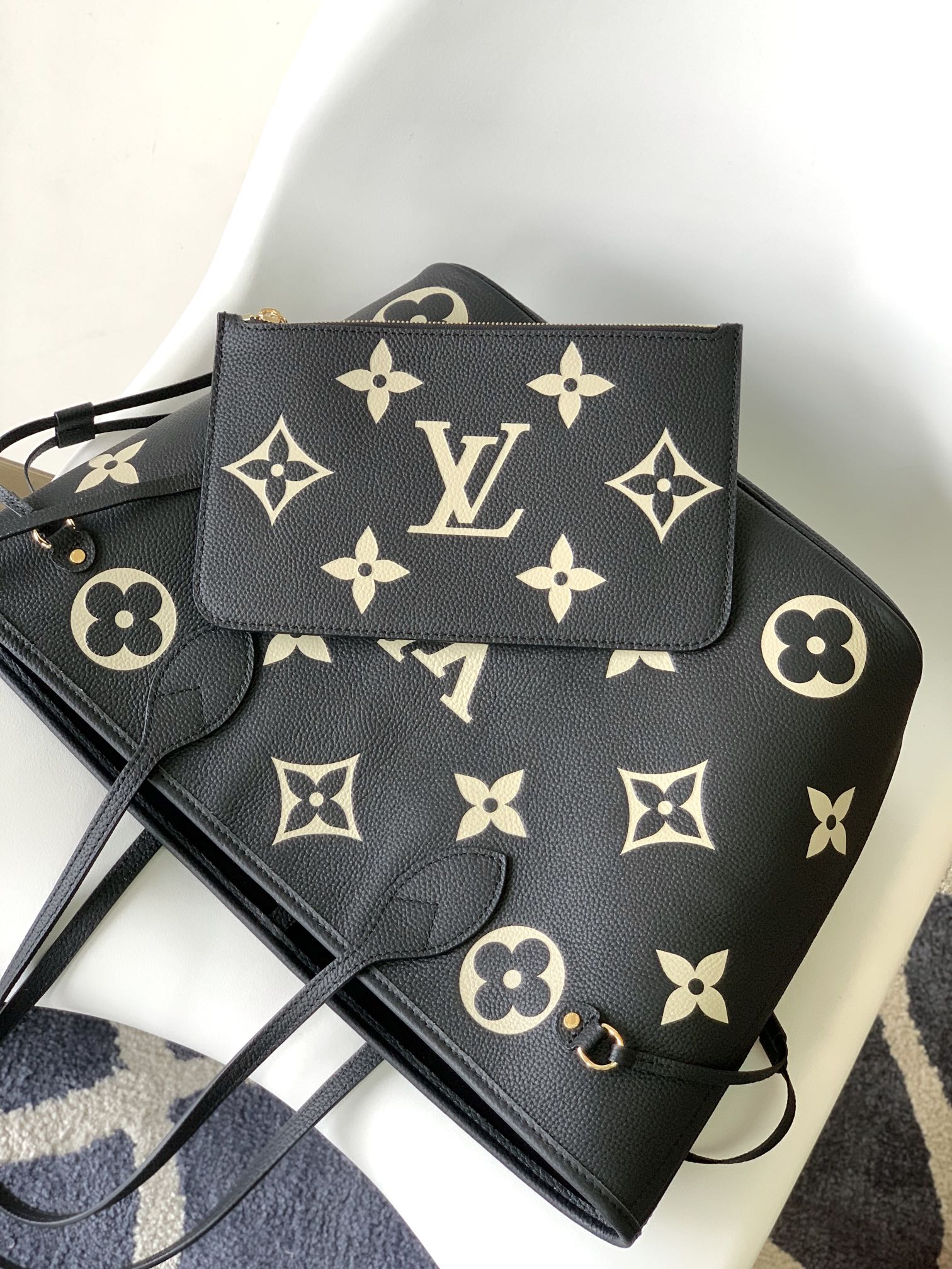 Louis Vuitton Tote Bag Cow Leather M-l