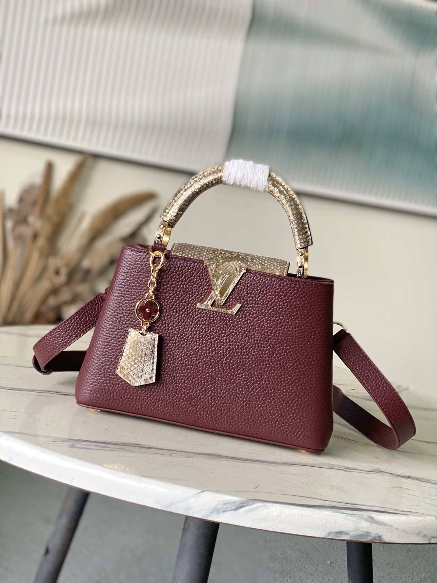 Louis Vuitton Basic Bag M-l-s