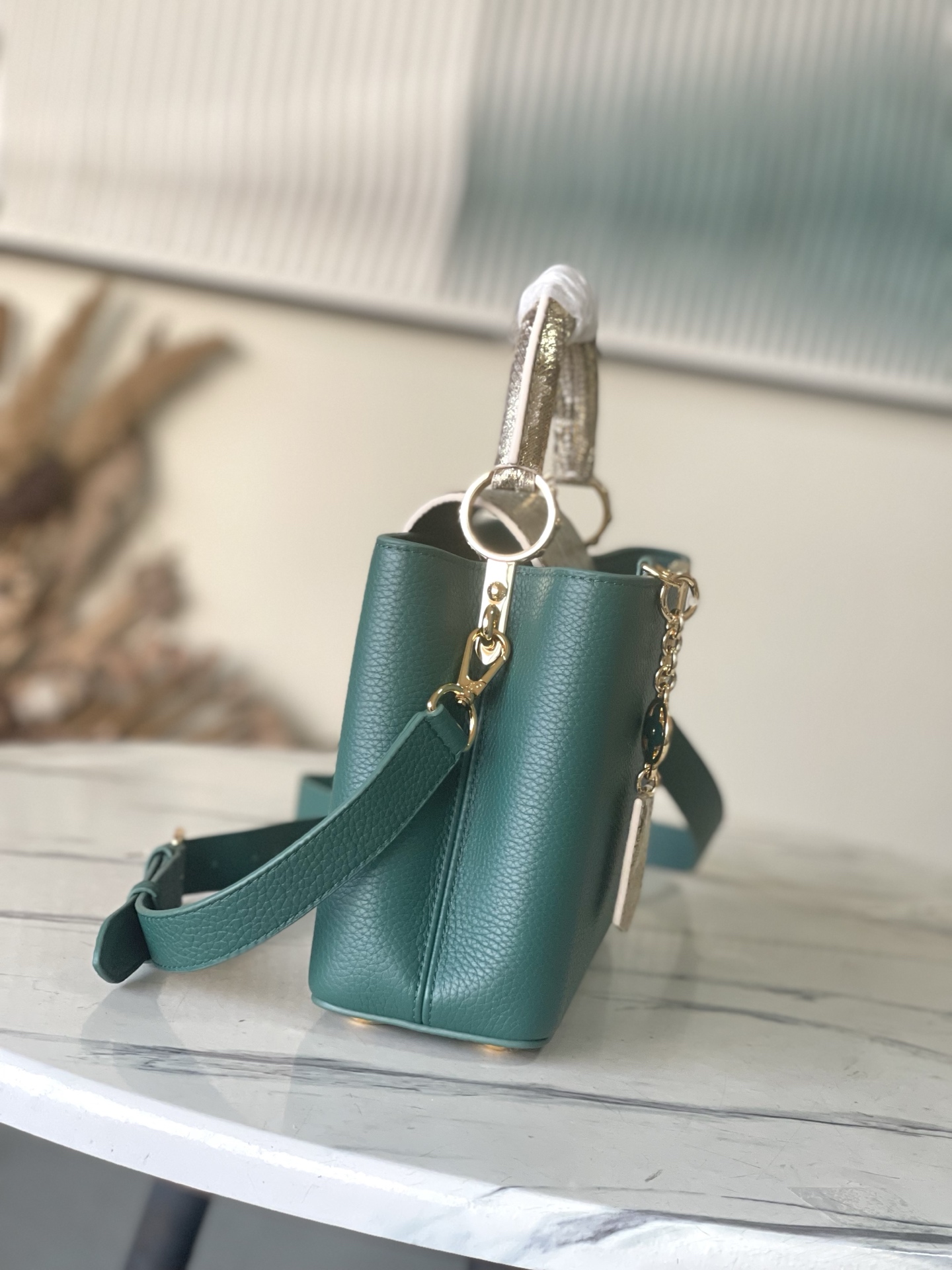 Louis Vuitton Basic Bag Green M-l-s