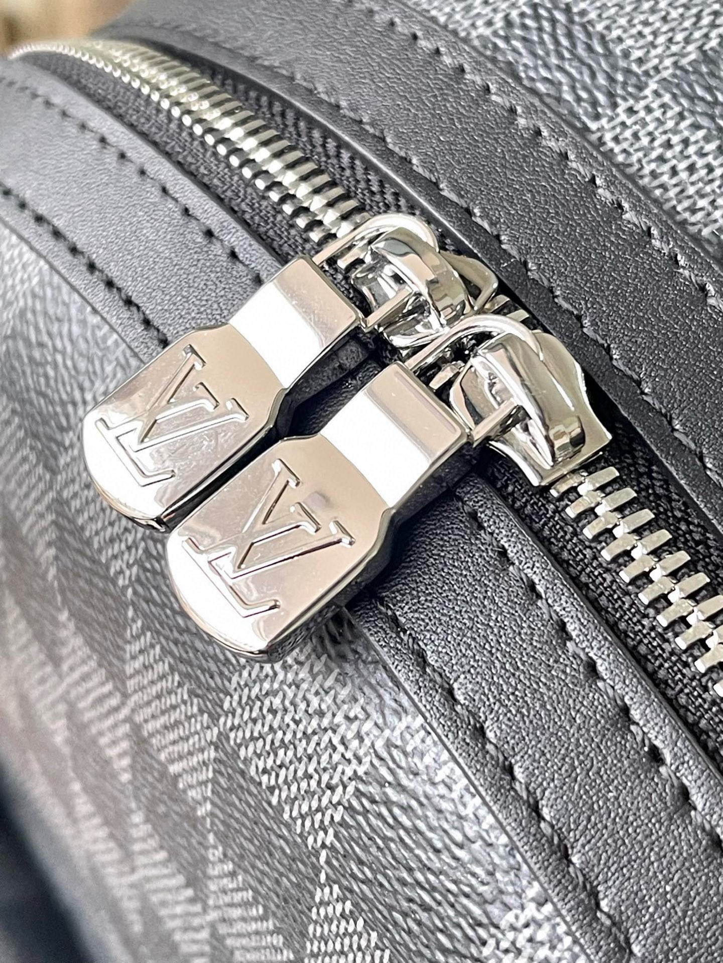 Louis Vuitton Backpack Canvas M-l-s