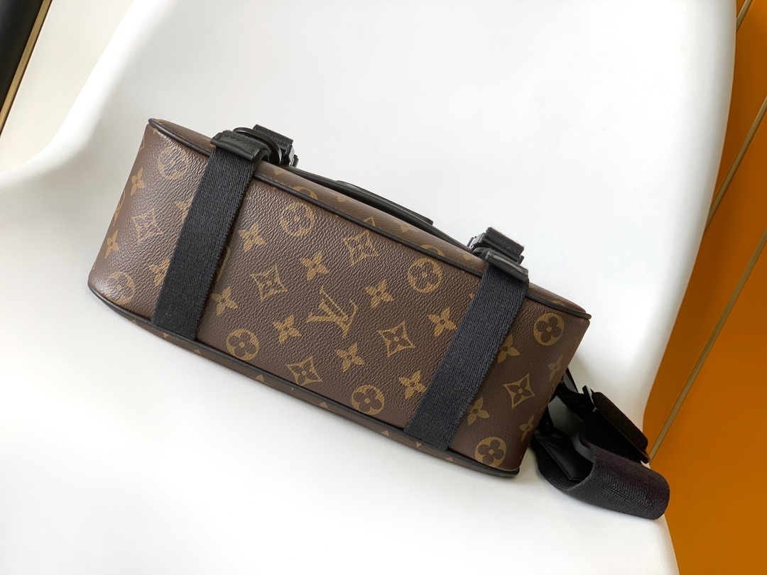 Louis Vuitton Messenger Bag Canvas M-l-s