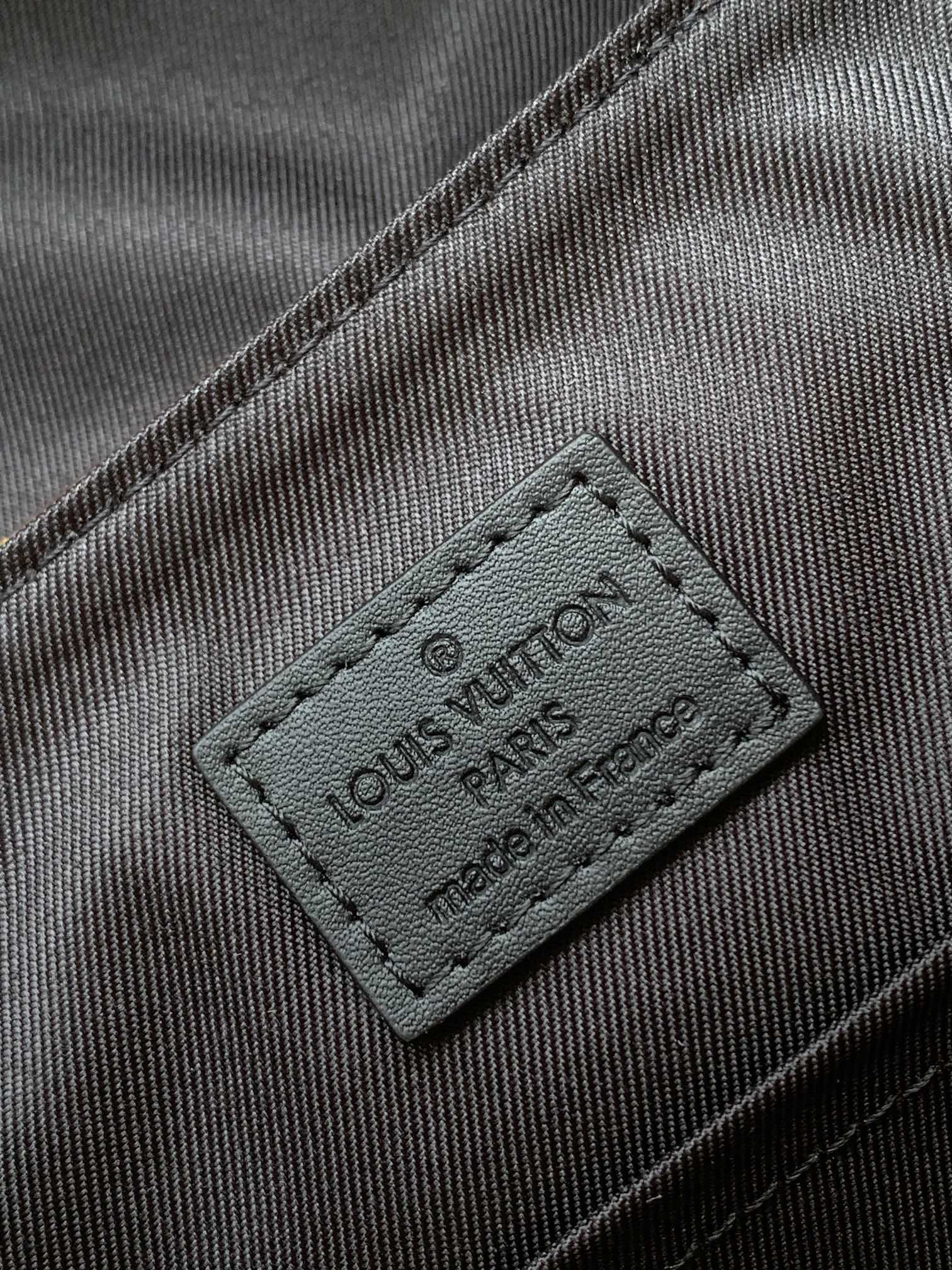 Louis Vuitton Messenger Bag Canvas M-l-s
