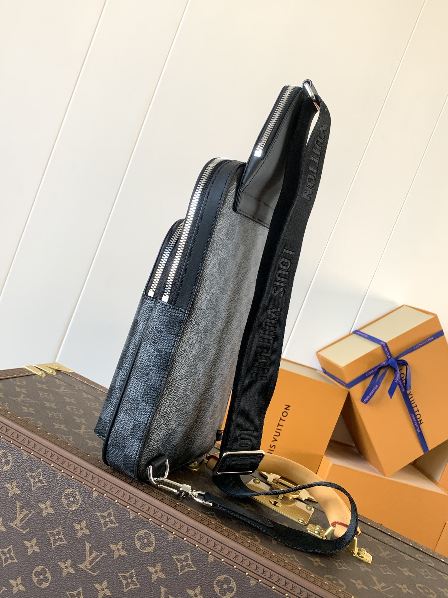 Louis Vuitton Shoulder Bag Cow Leather M