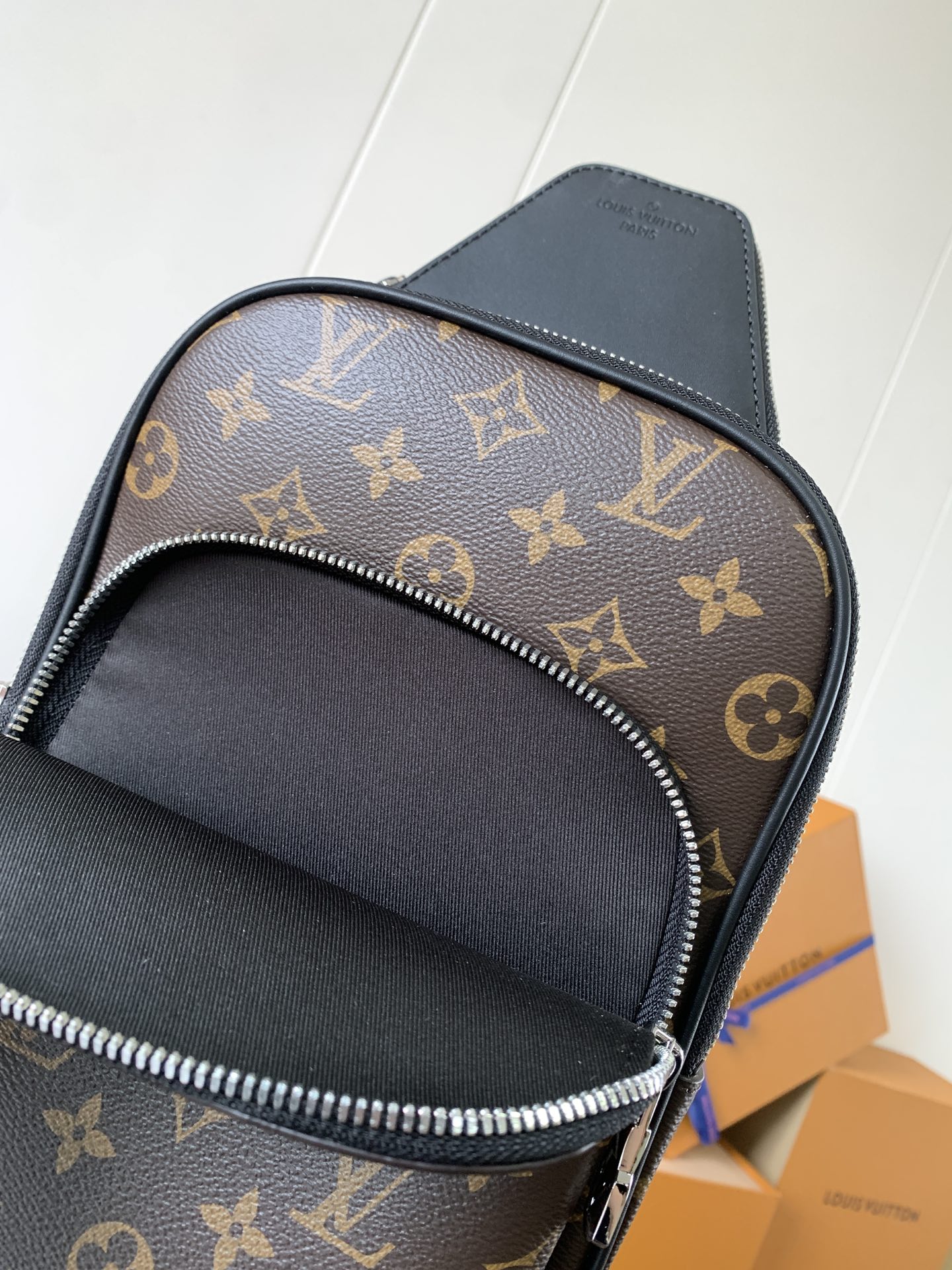 Louis Vuitton Shoulder Bag Cow Leather M