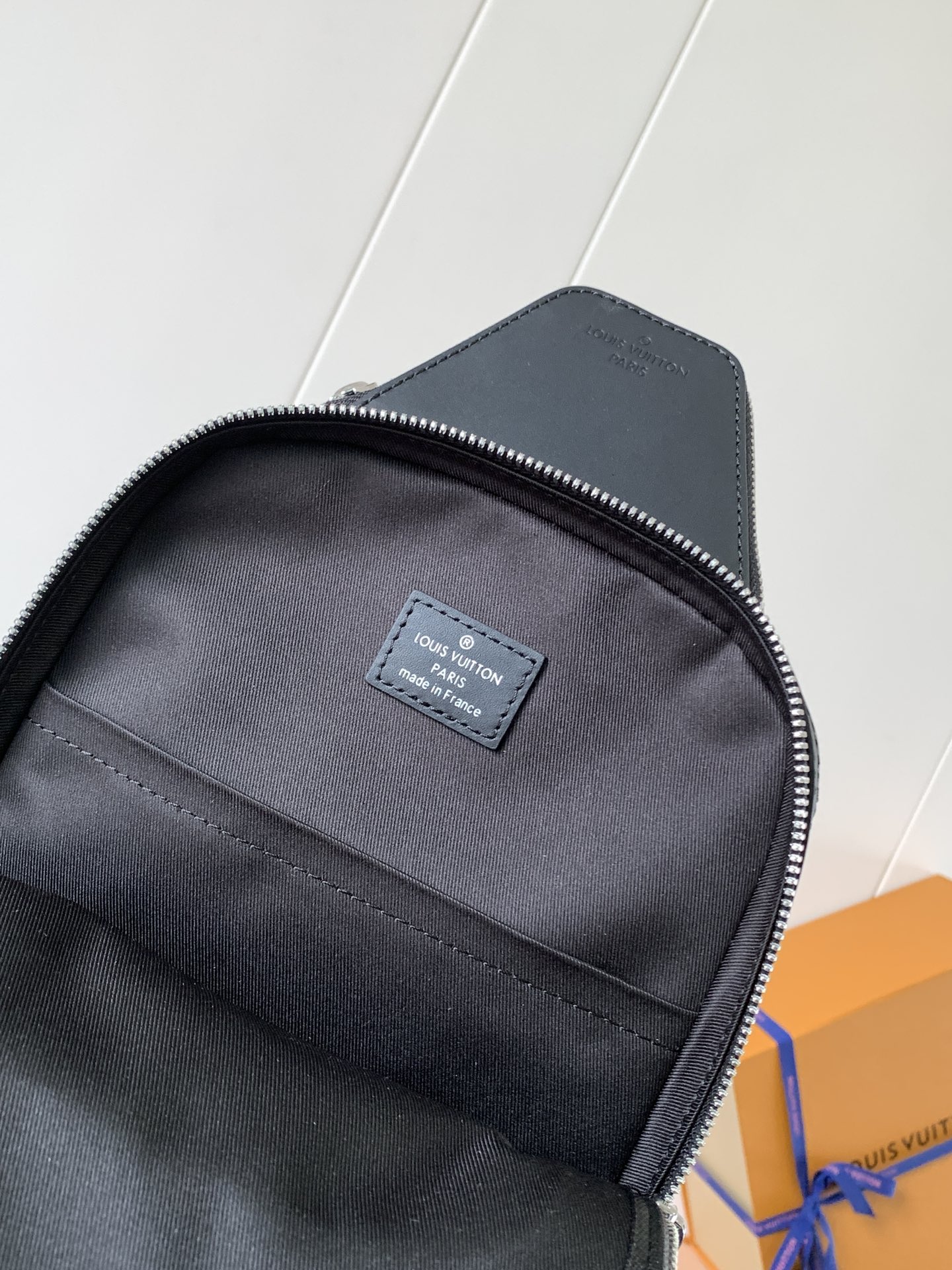 Louis Vuitton Shoulder Bag Cow Leather M