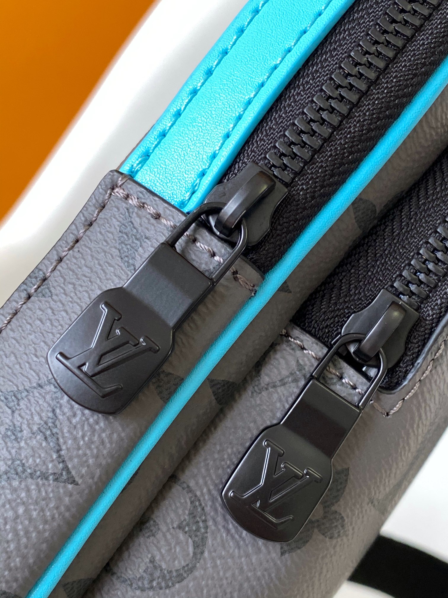 Louis Vuitton Shoulder Bag Canvas M-l-s