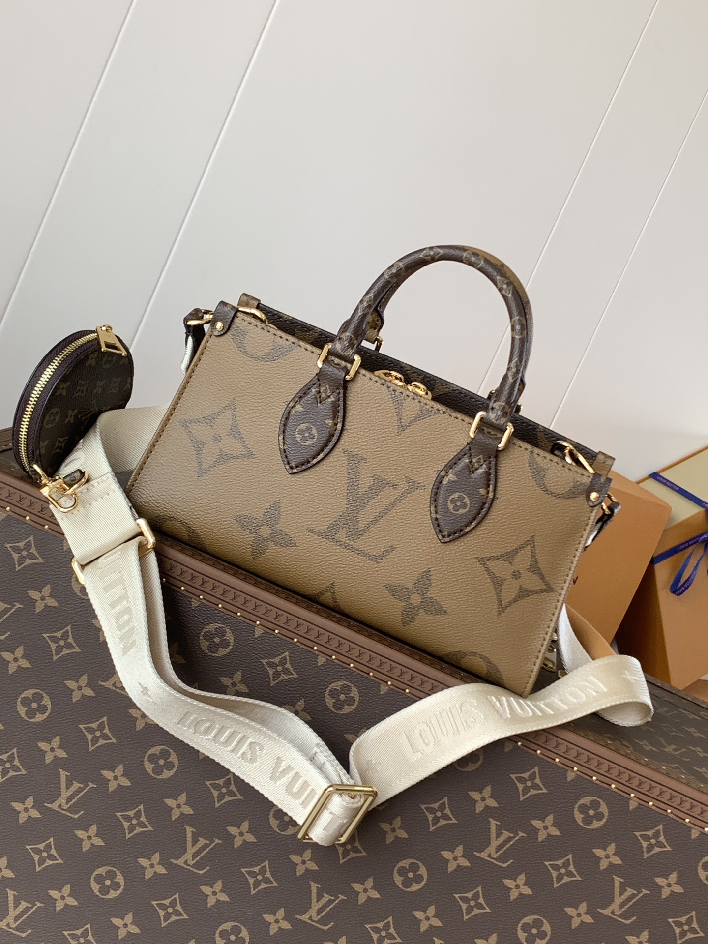 Louis Vuitton Tote Bag Canvas M-s