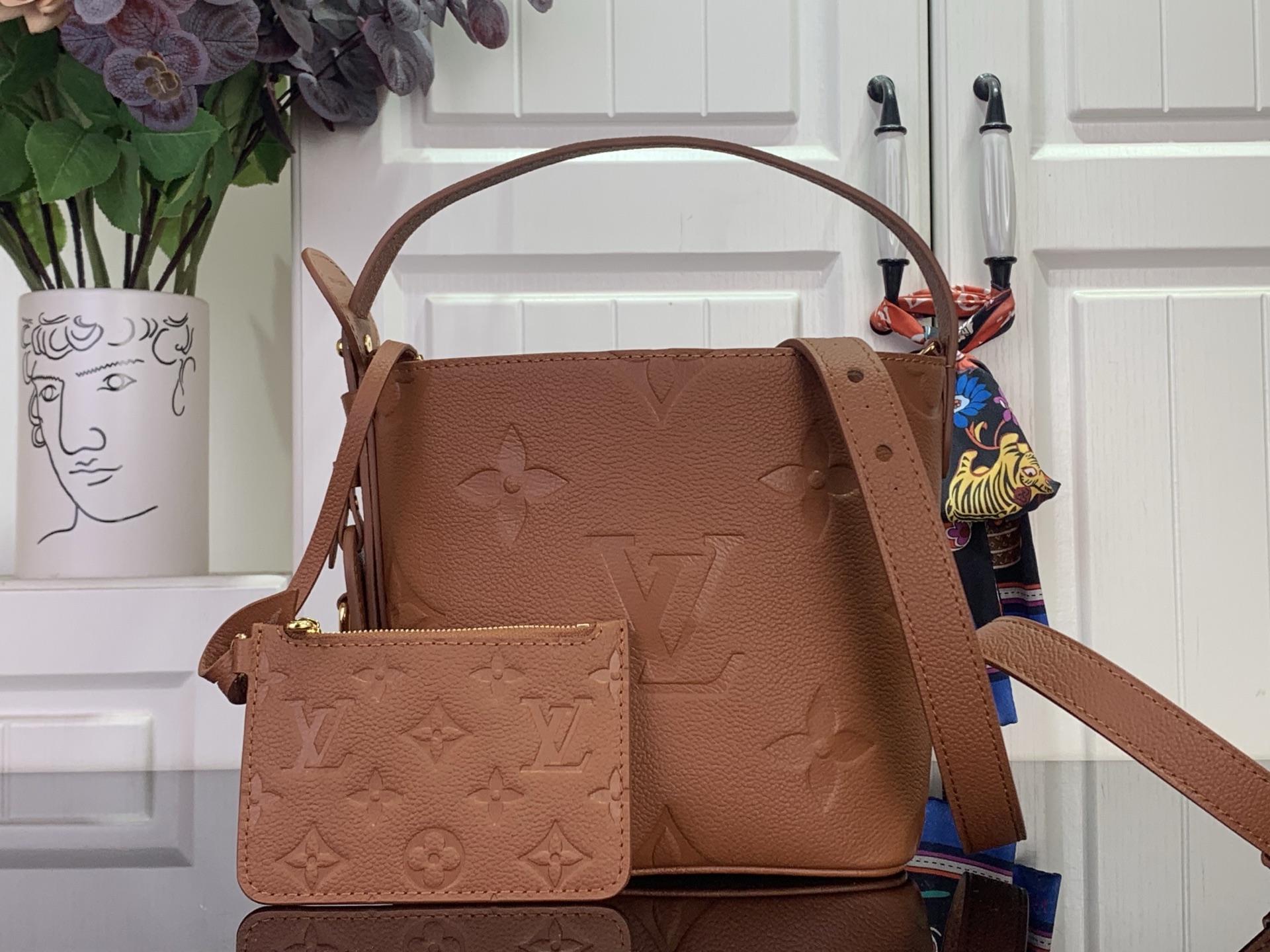 Louis Vuitton Basic Bag Canvas Brown Foldable M-l