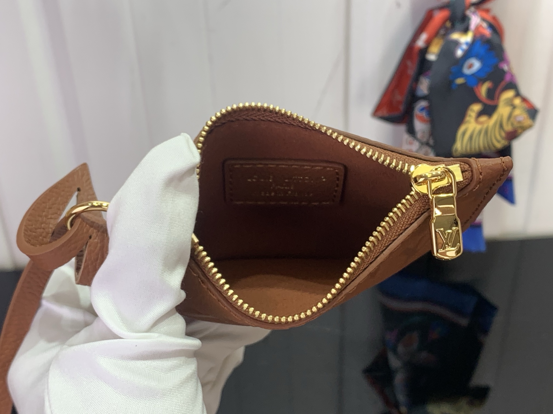 Louis Vuitton Basic Bag Canvas Brown Foldable M-l