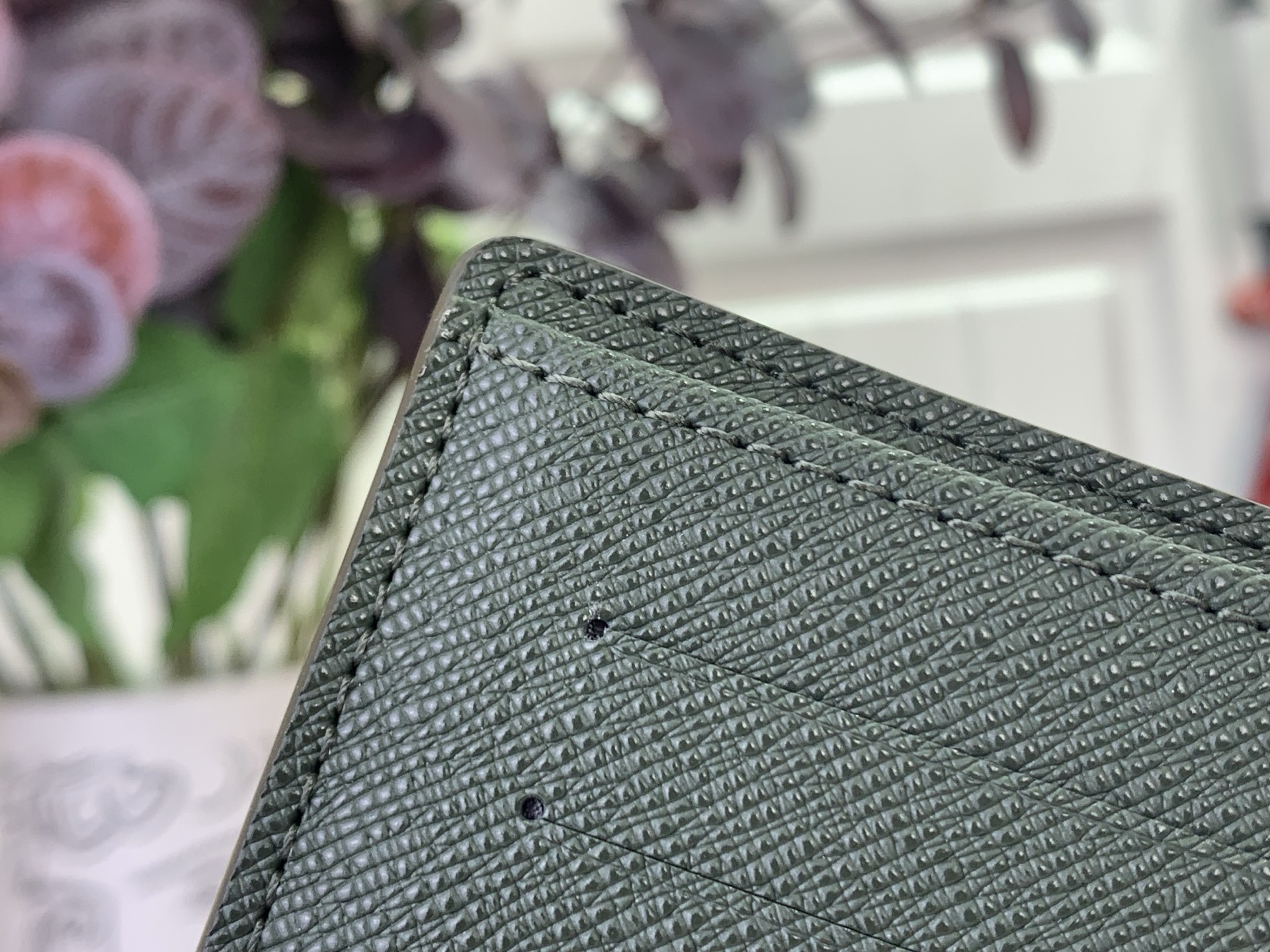 Louis Vuitton Basic Bag Cow Leather Green M-l-s