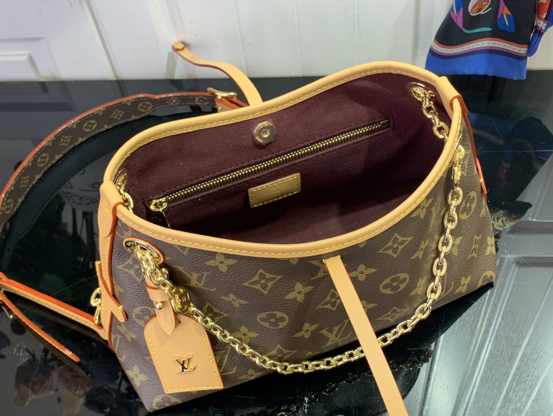 Louis Vuitton Basic Bag Canvas M-l
