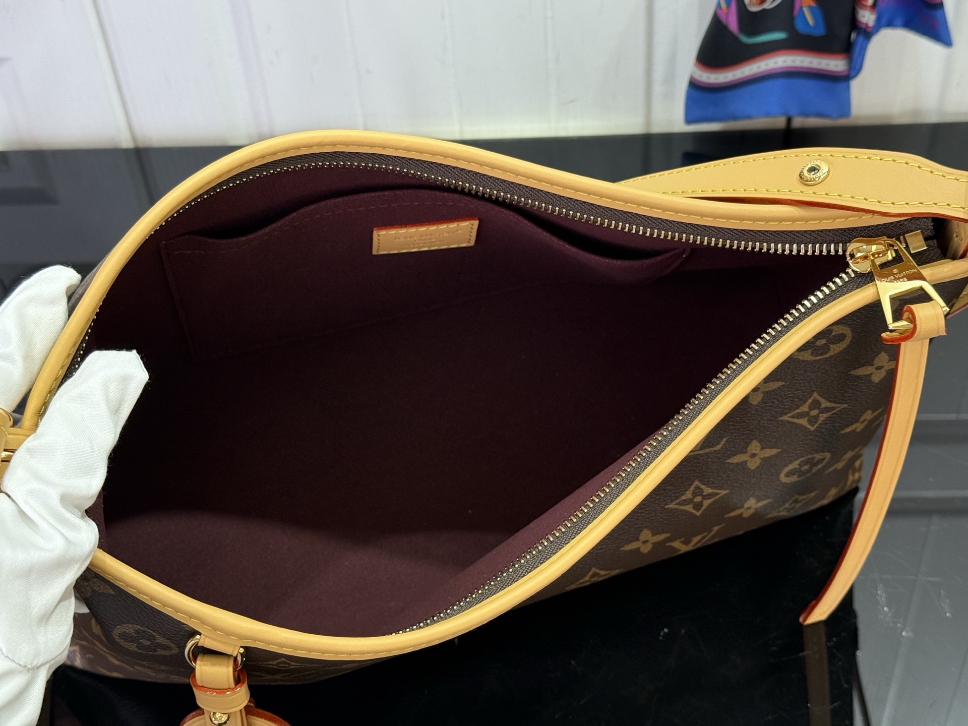 Louis Vuitton Clutch Bag Canvas M-l-s