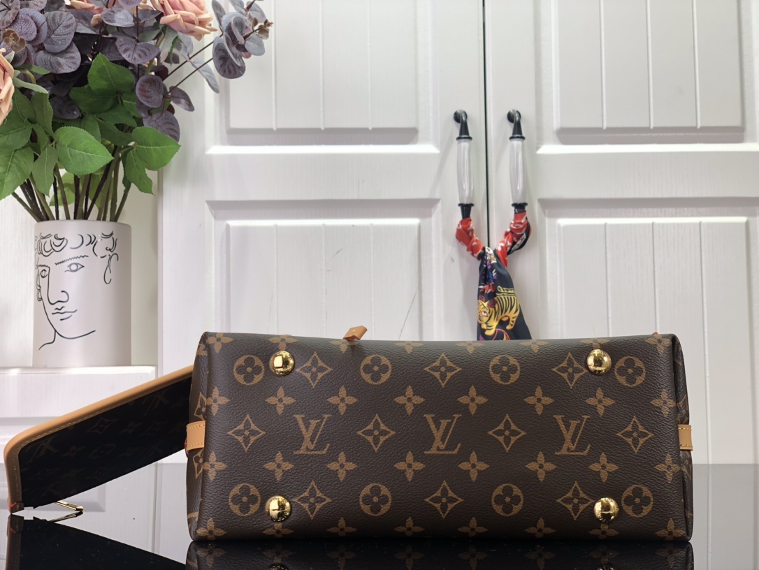 Louis Vuitton Clutch Bag Canvas M-l