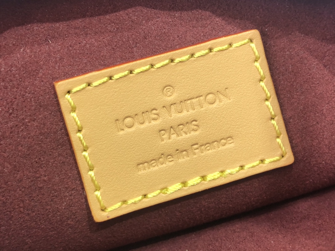 Louis Vuitton Clutch Bag Canvas M-l