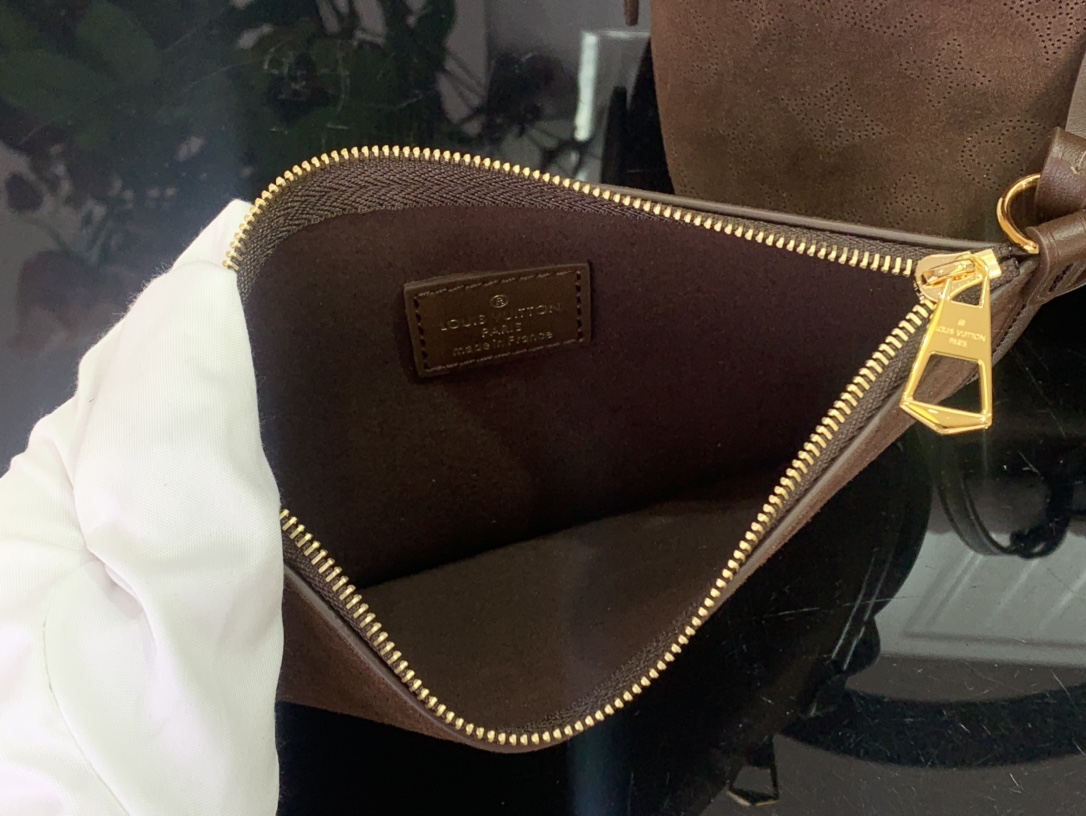 Basic Bag Cow Leather M-l-s