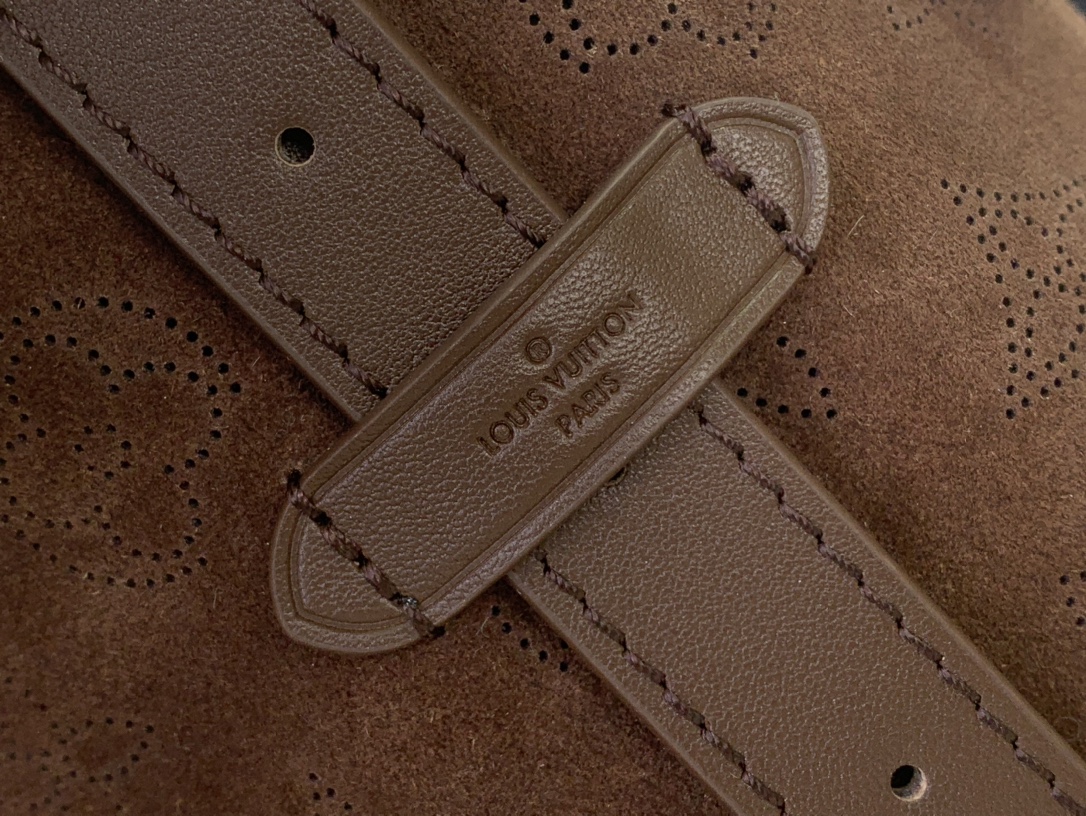 Basic Bag Cow Leather M-l-s