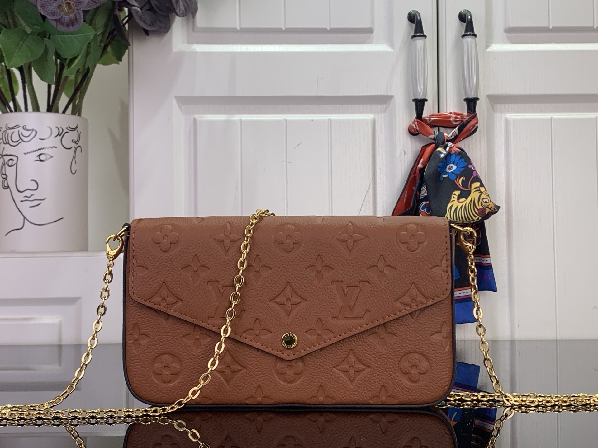 Louis Vuitton Clutch Bag Brown M-l