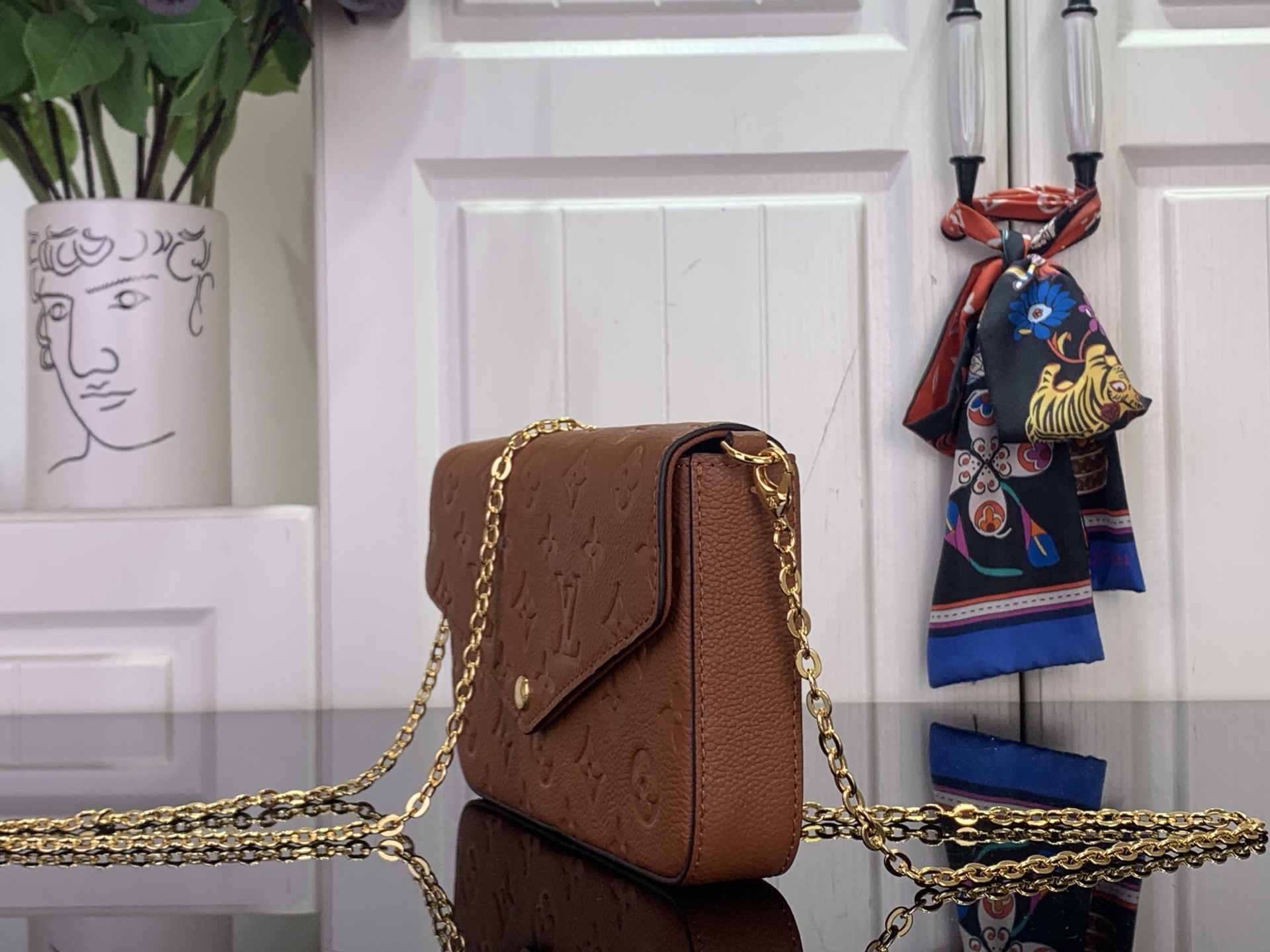 Louis Vuitton Clutch Bag Brown M-l