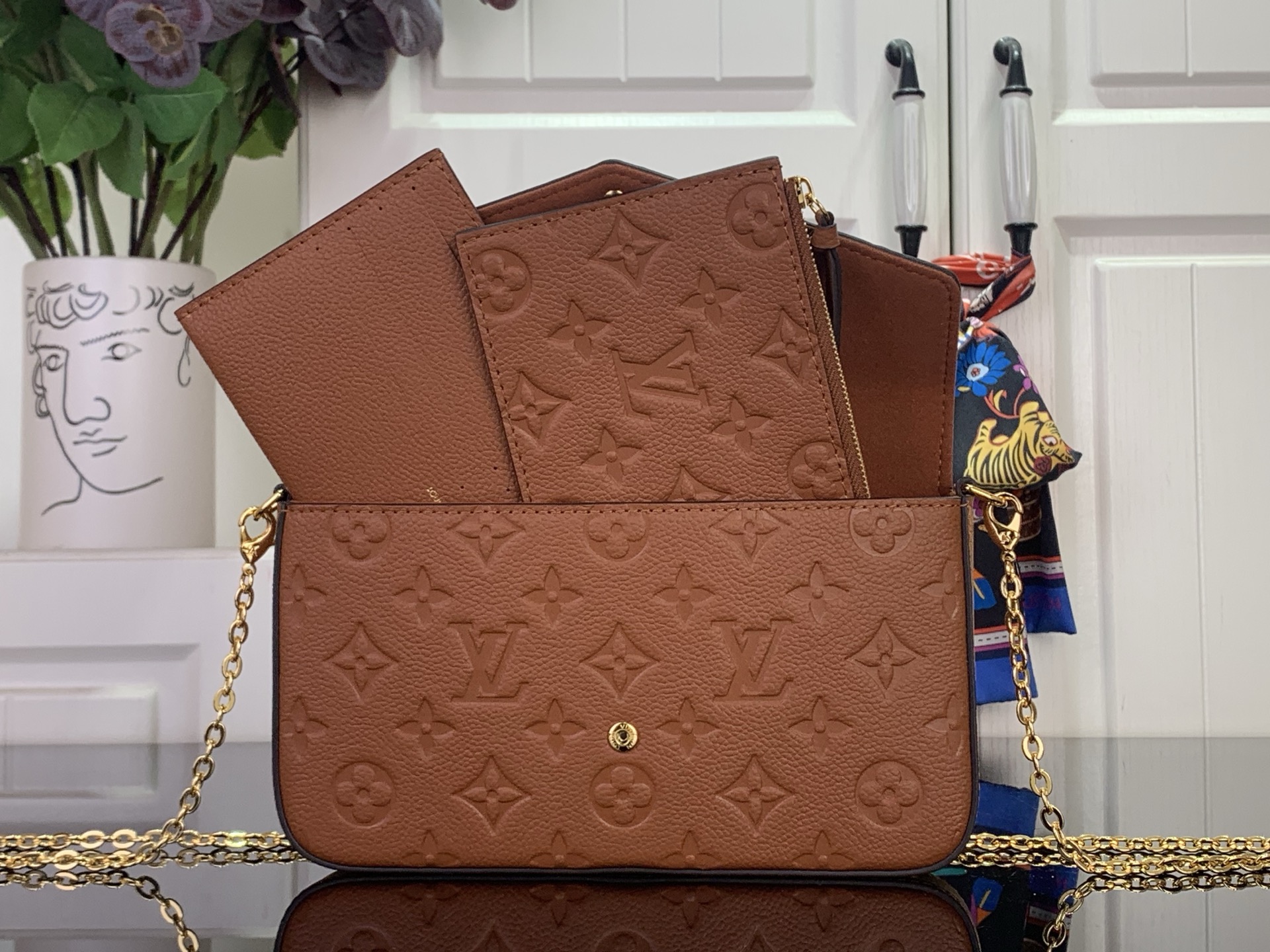 Louis Vuitton Clutch Bag Brown M-l