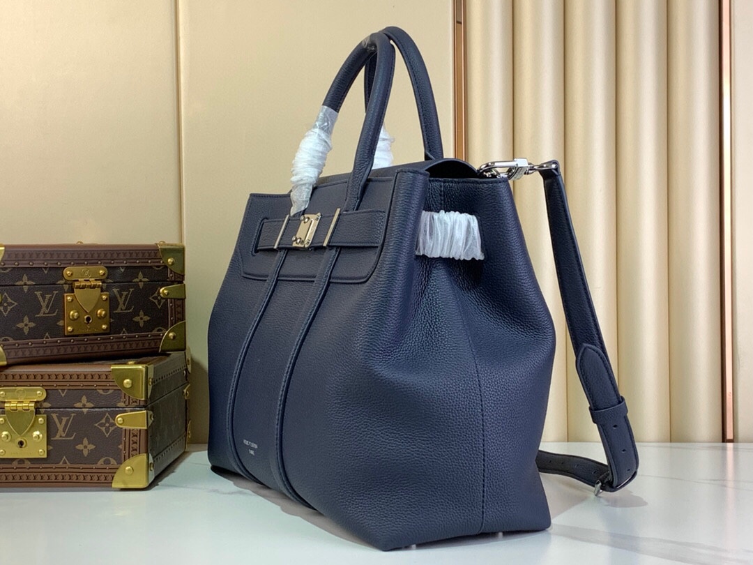 Tote Bag Cow Leather Black M-l-s