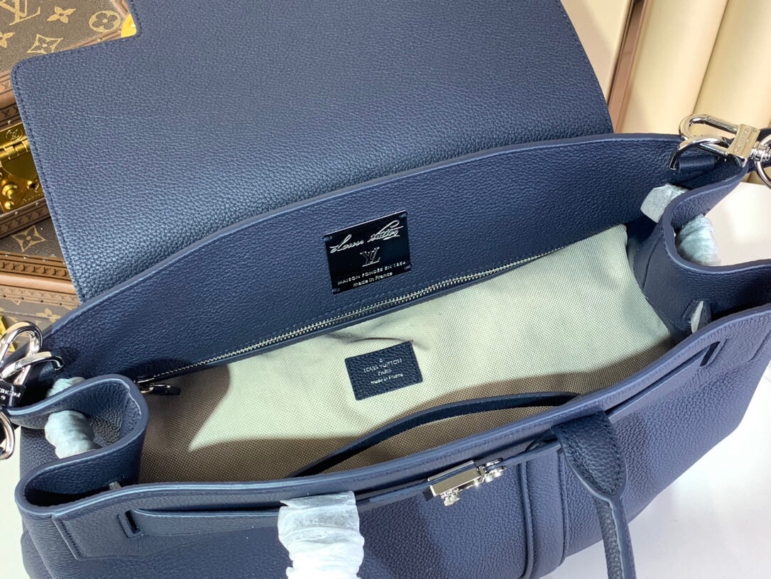 Tote Bag Cow Leather Black M-l-s