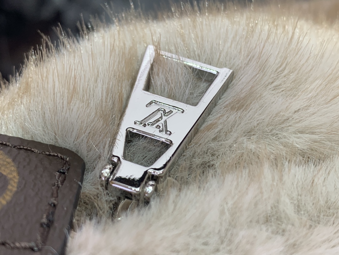 Basic Bag Sheepskin White M-l-s