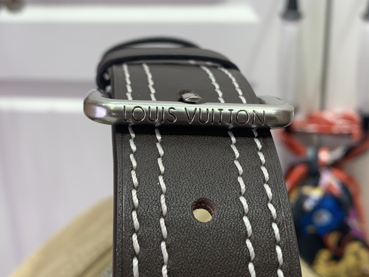 Louis Vuitton Basic Bag M-l-s