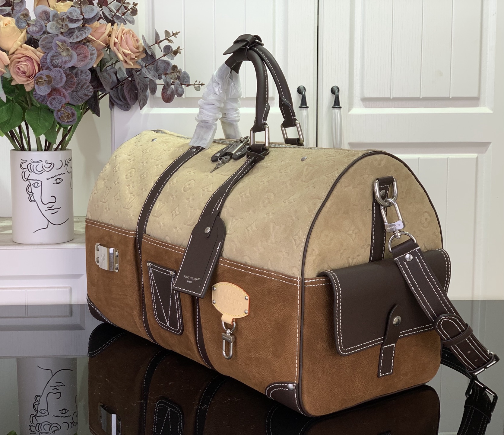 Louis Vuitton Basic Bag M-l-s