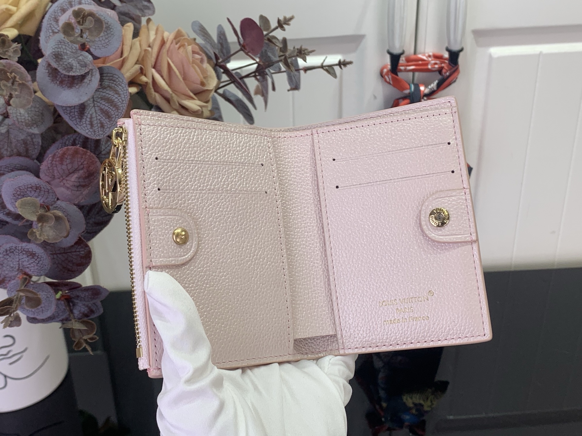 Louis Vuitton Basic Bag M-l-s