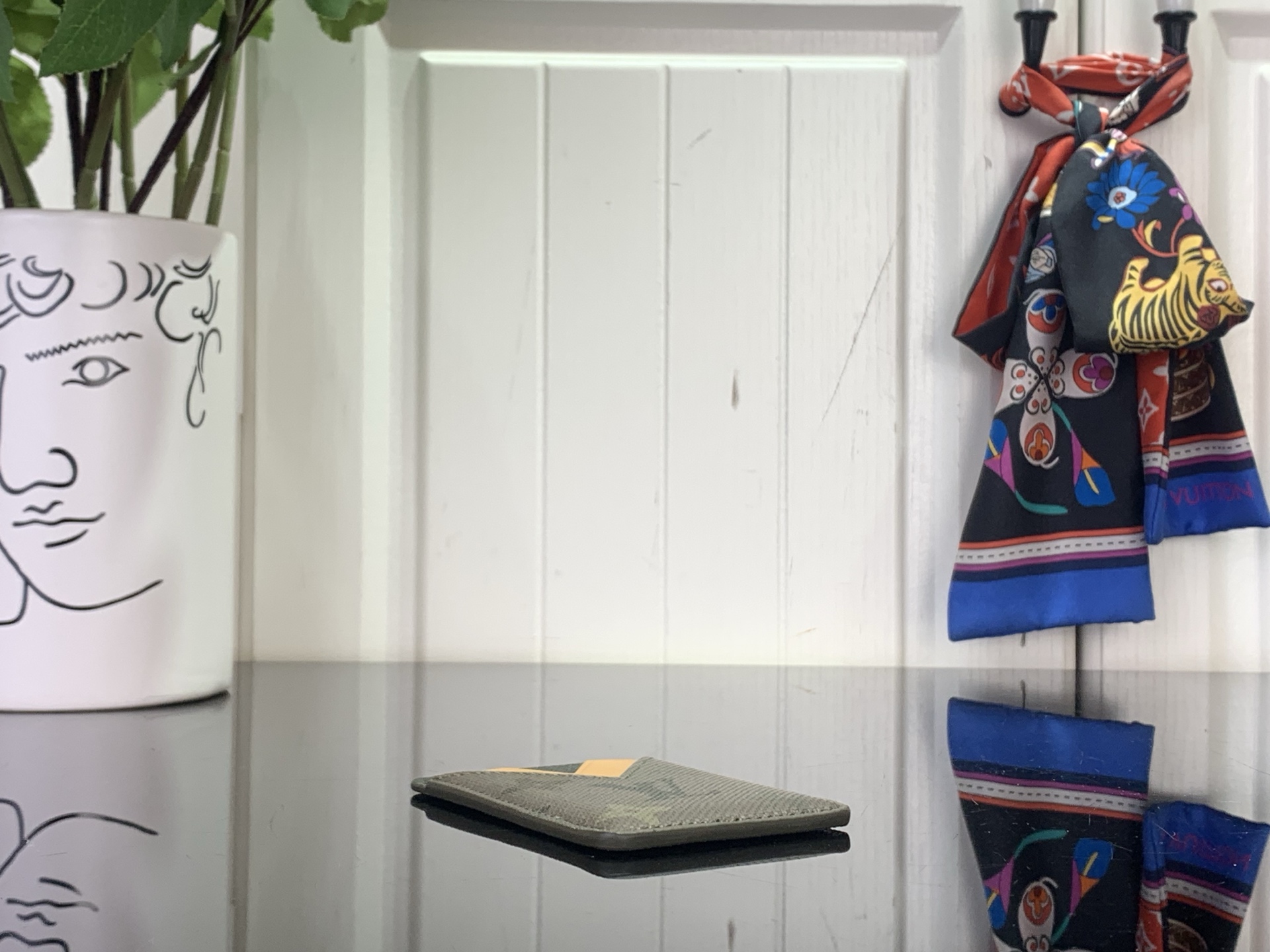 Louis Vuitton Basic Bag Cow Leather Green M-l-s