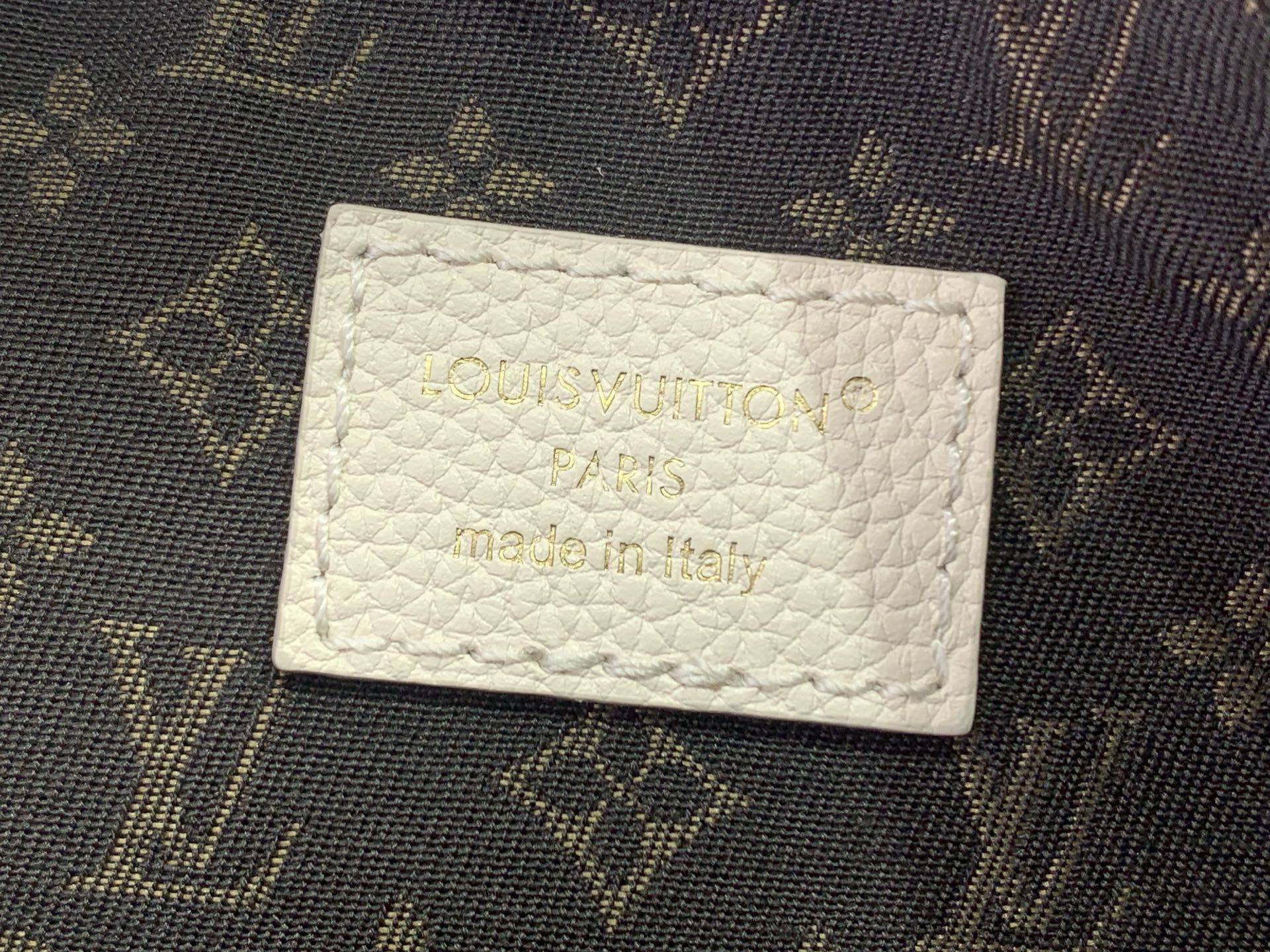 Louis Vuitton Basic Bag Canvas White M-l-s