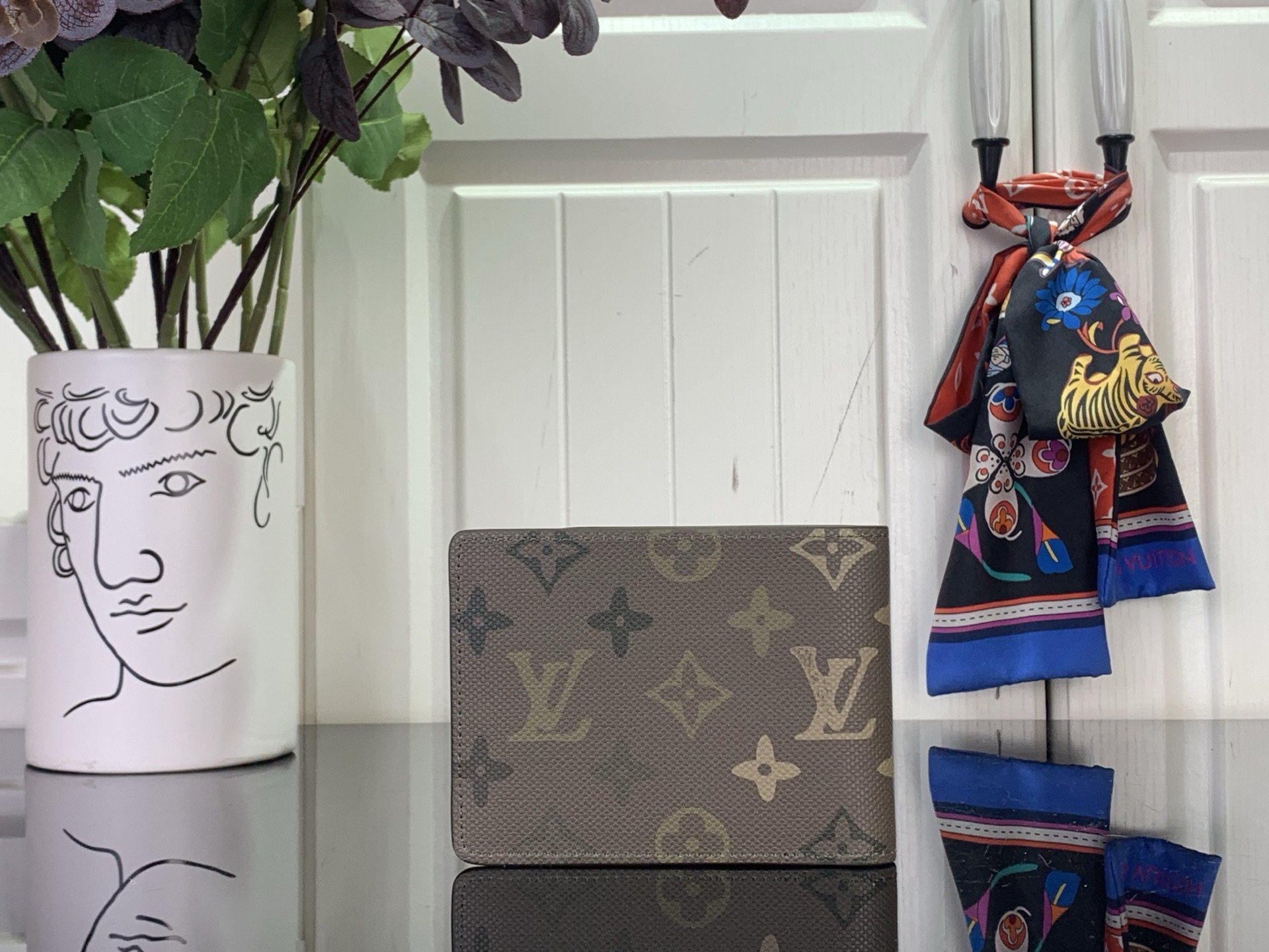 Louis Vuitton Basic Bag Canvas Green M-l-s