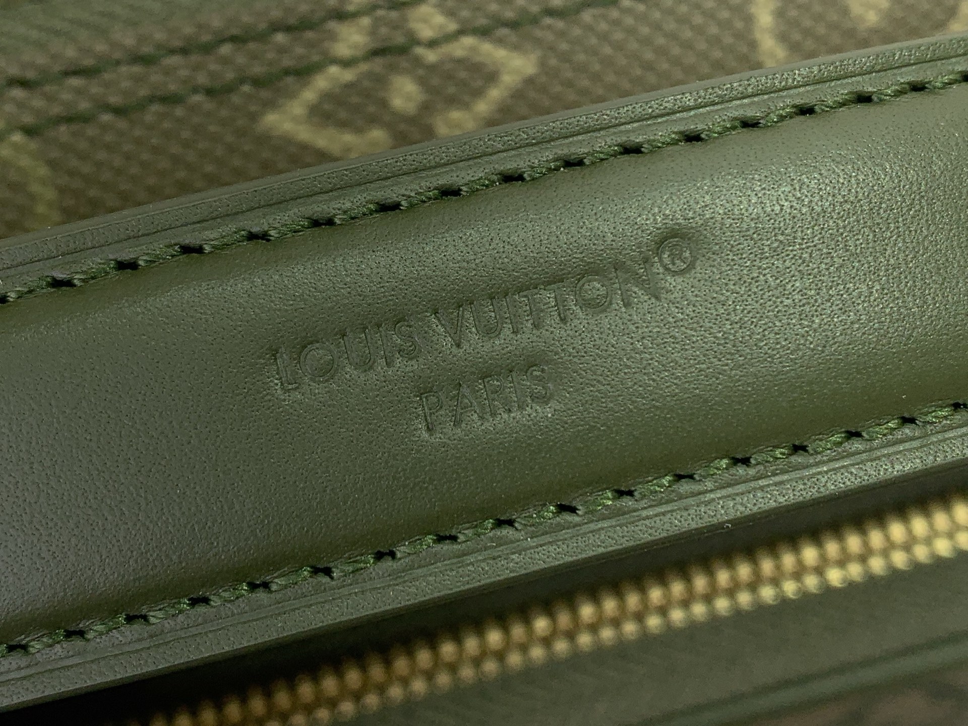 Louis Vuitton Crossbody Bag Canvas Gold M-l