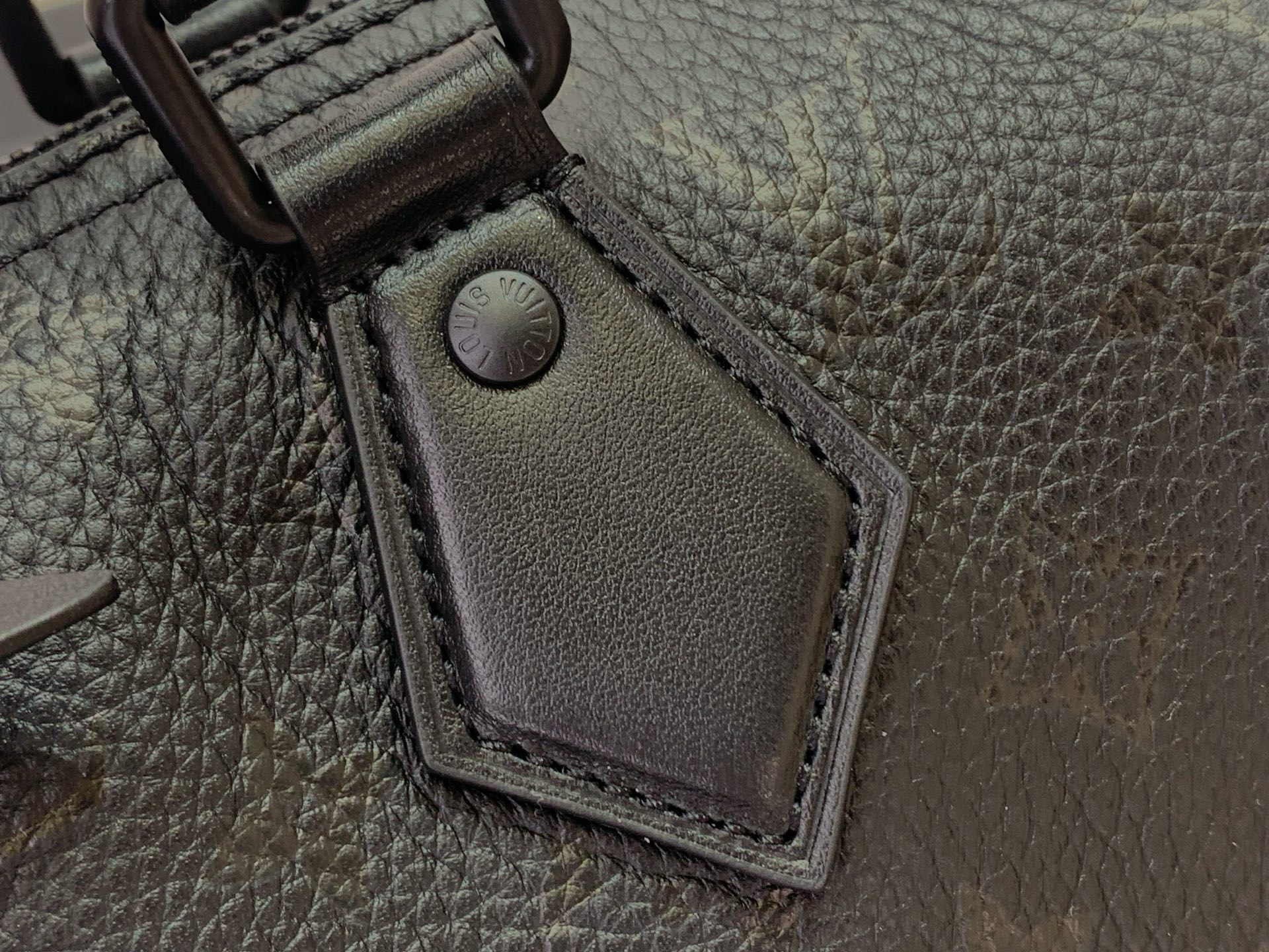 Louis Vuitton Basic Bag Cow Leather Black M-l-s