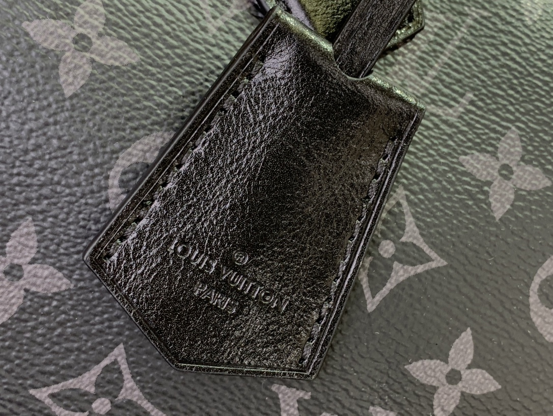 Louis Vuitton Basic Bag Canvas M-l-s