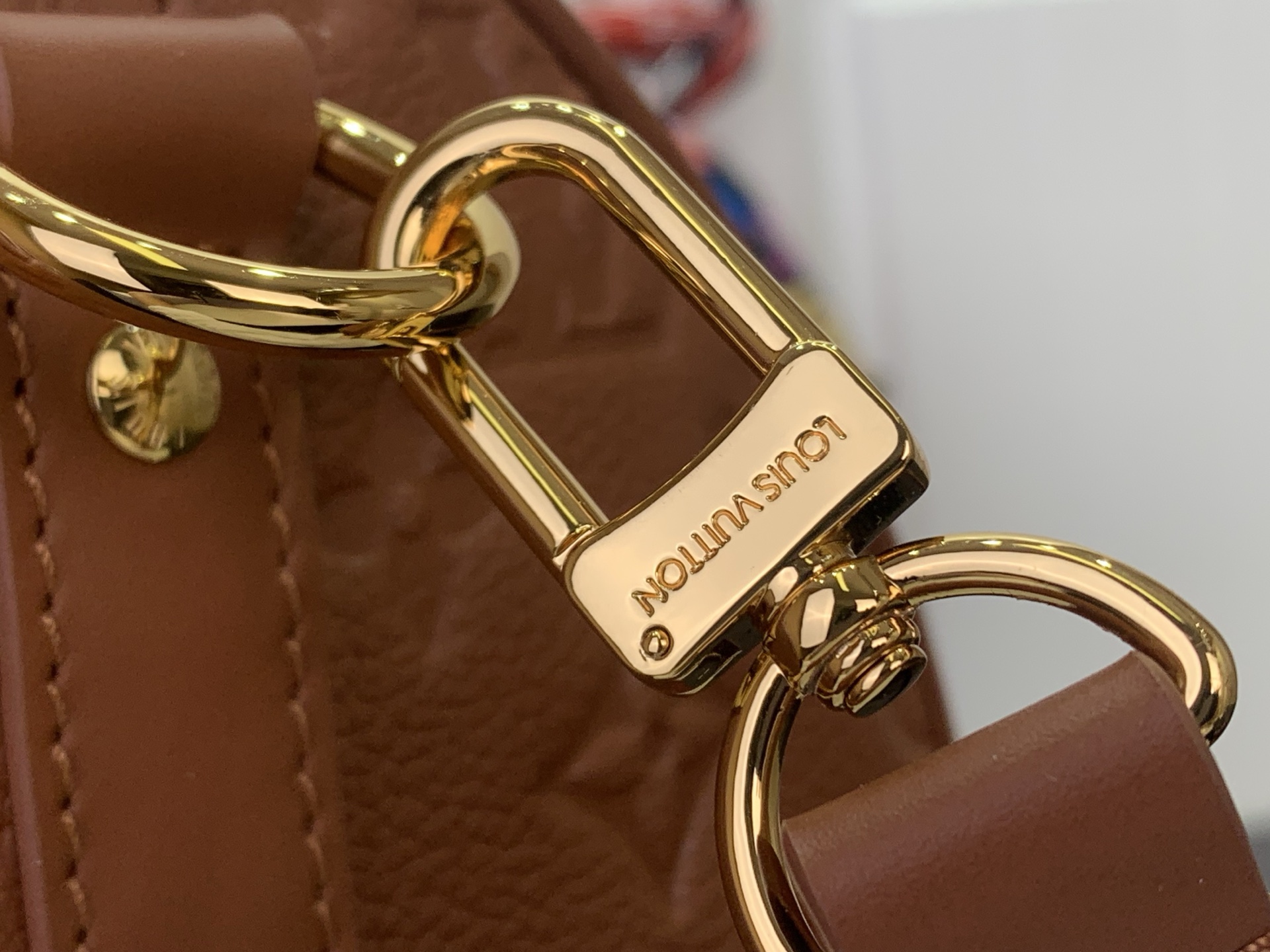 Louis Vuitton Basic Bag Cow Leather Black M-s